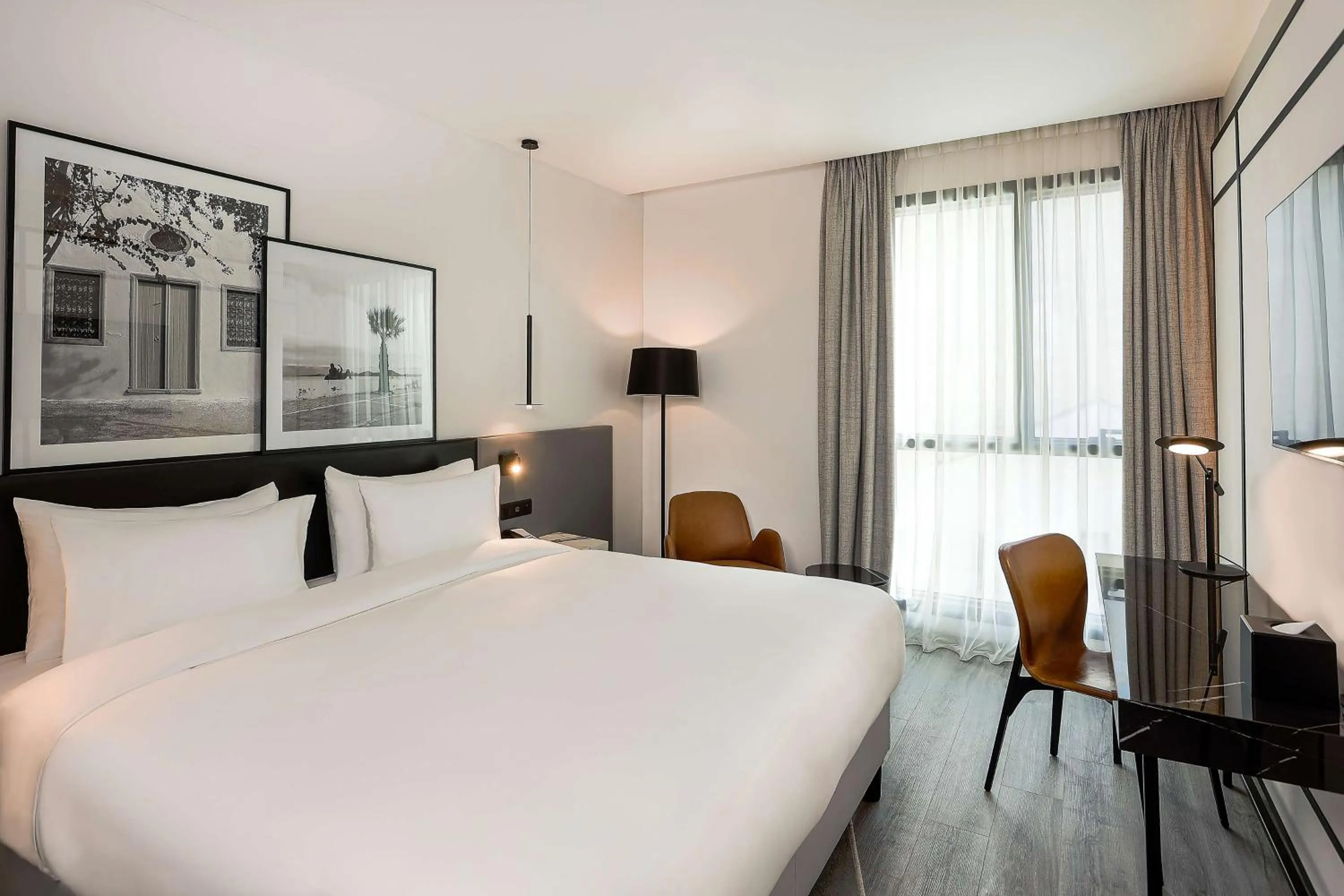 Property building, Bed in Radisson Hotel Tunis, City Center