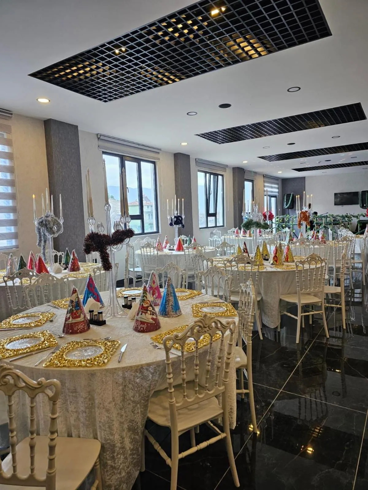 Restaurant/places to eat in Efe Termal