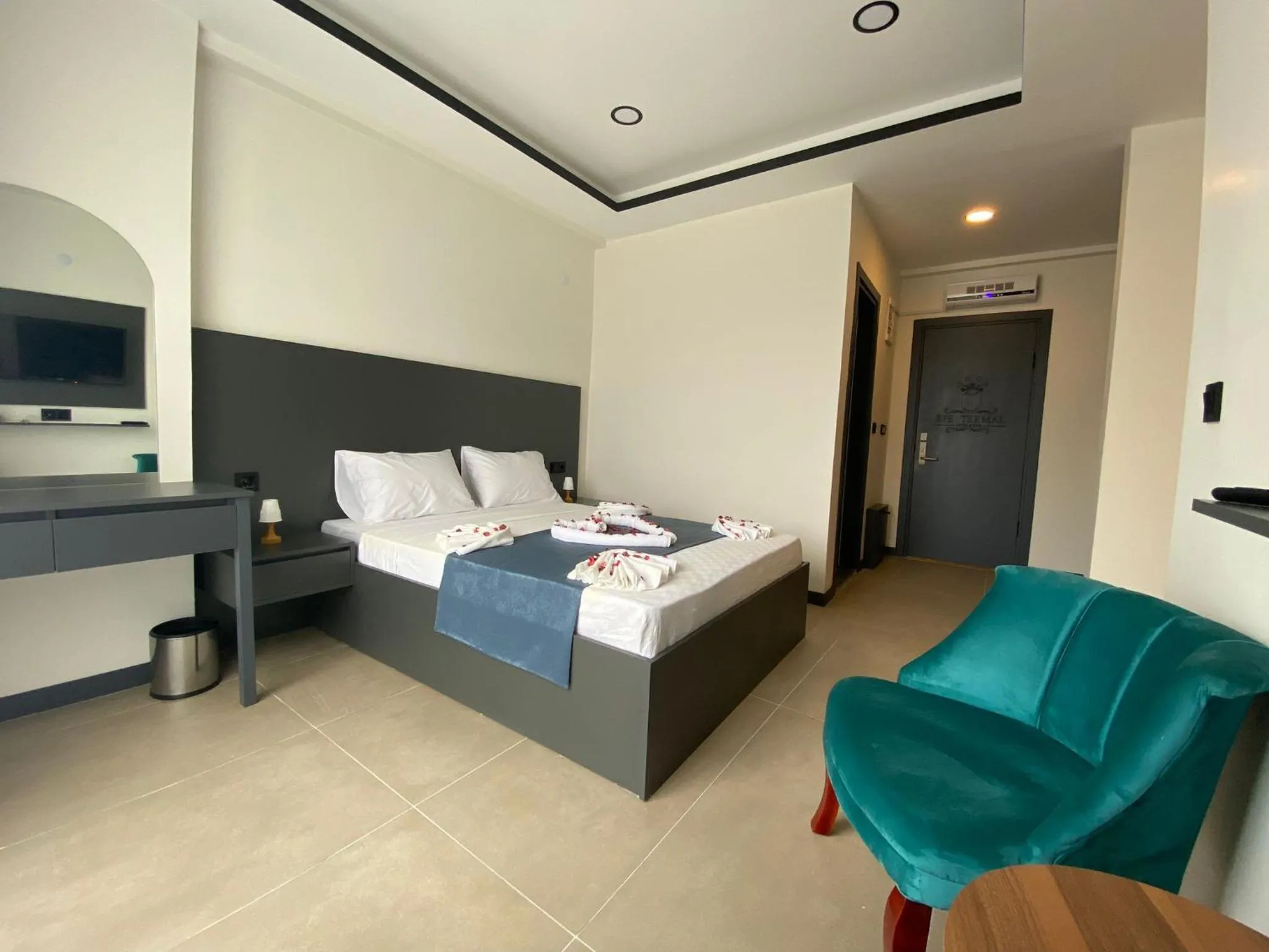 Bedroom, Bed in Efe Termal