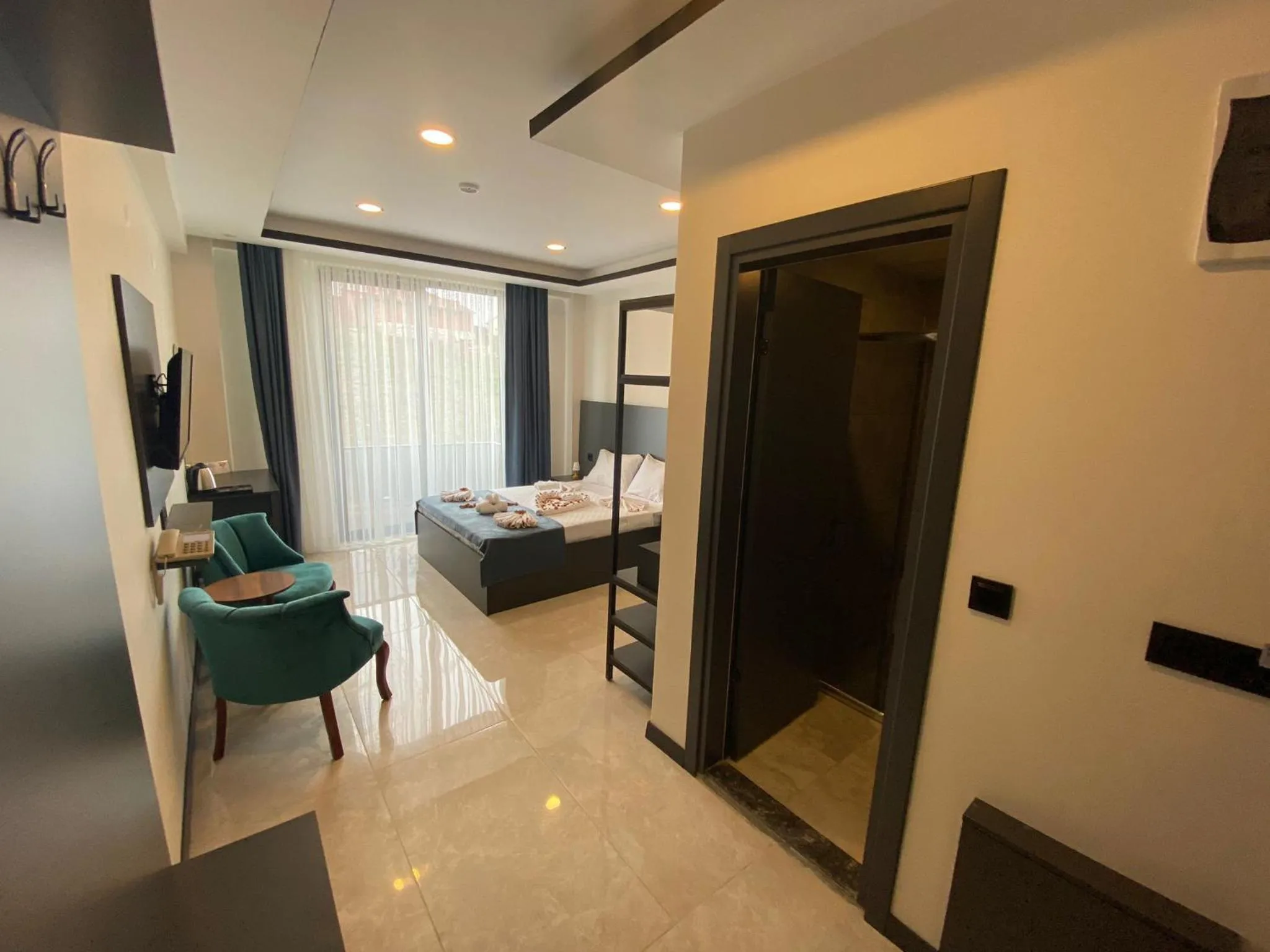 Bedroom, Bed in Efe Termal