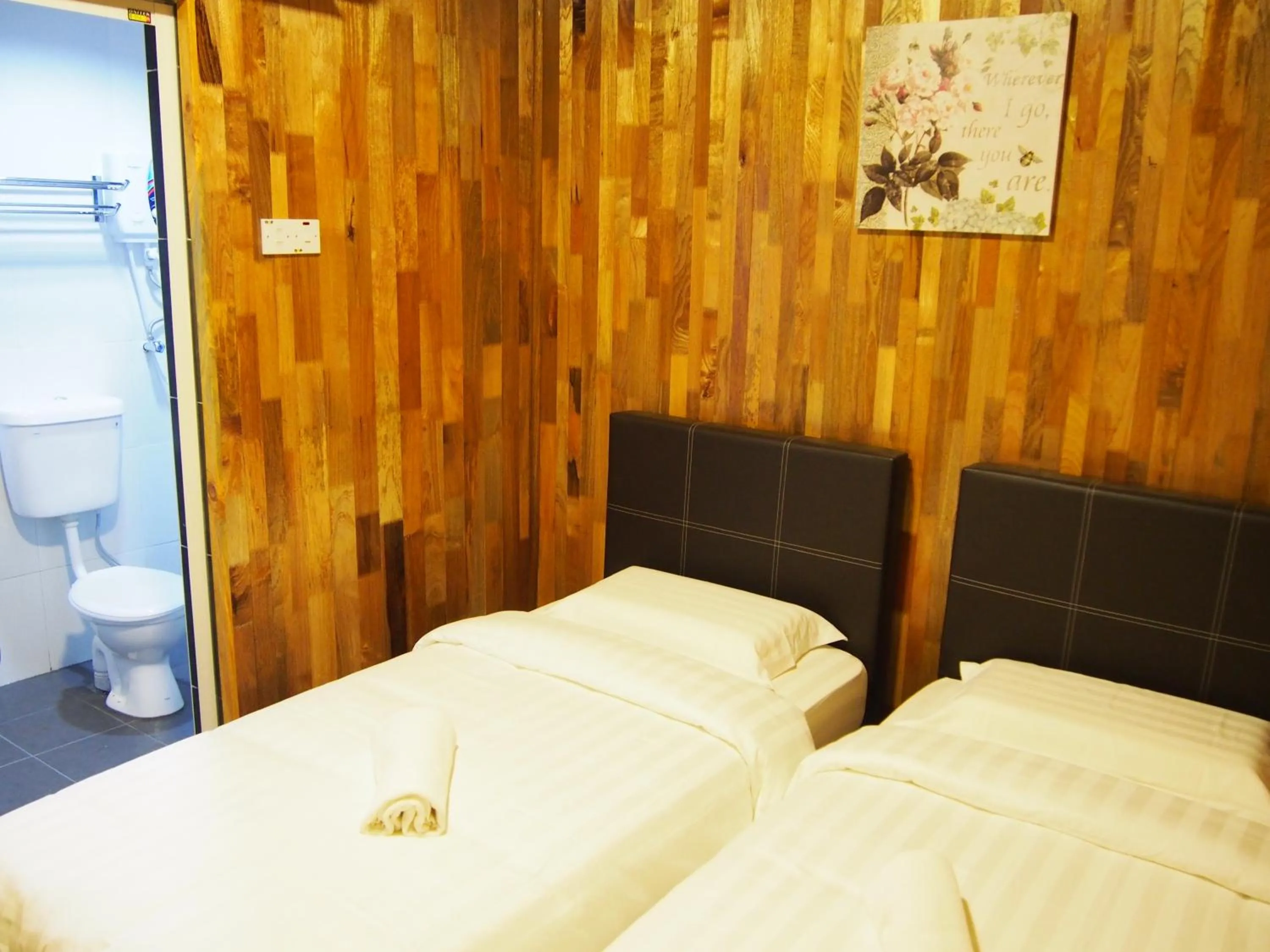 Bed in Mabohai Resort Klebang