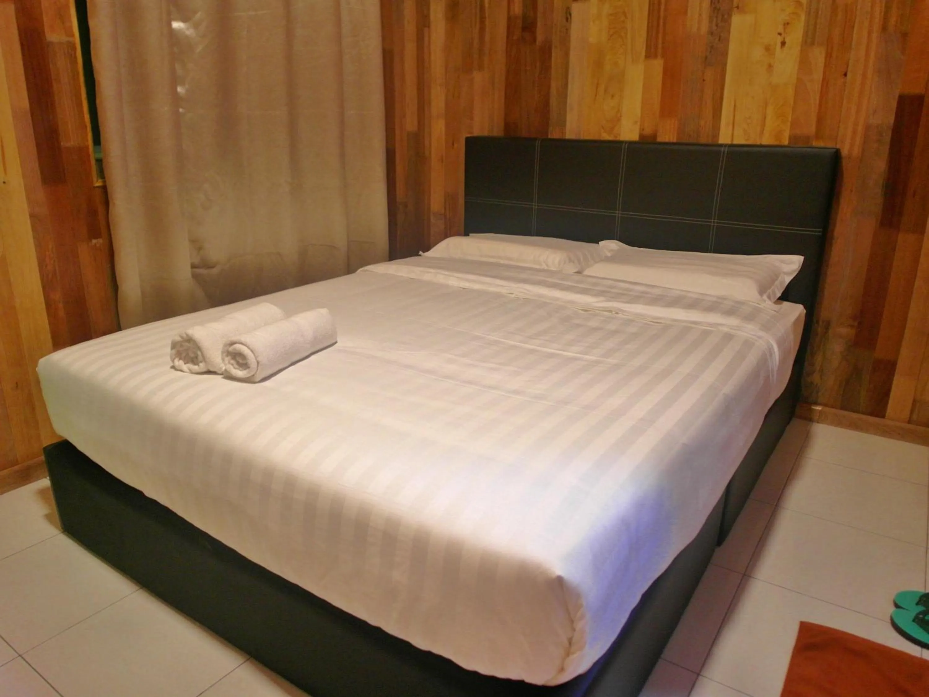 Bed in Mabohai Resort Klebang