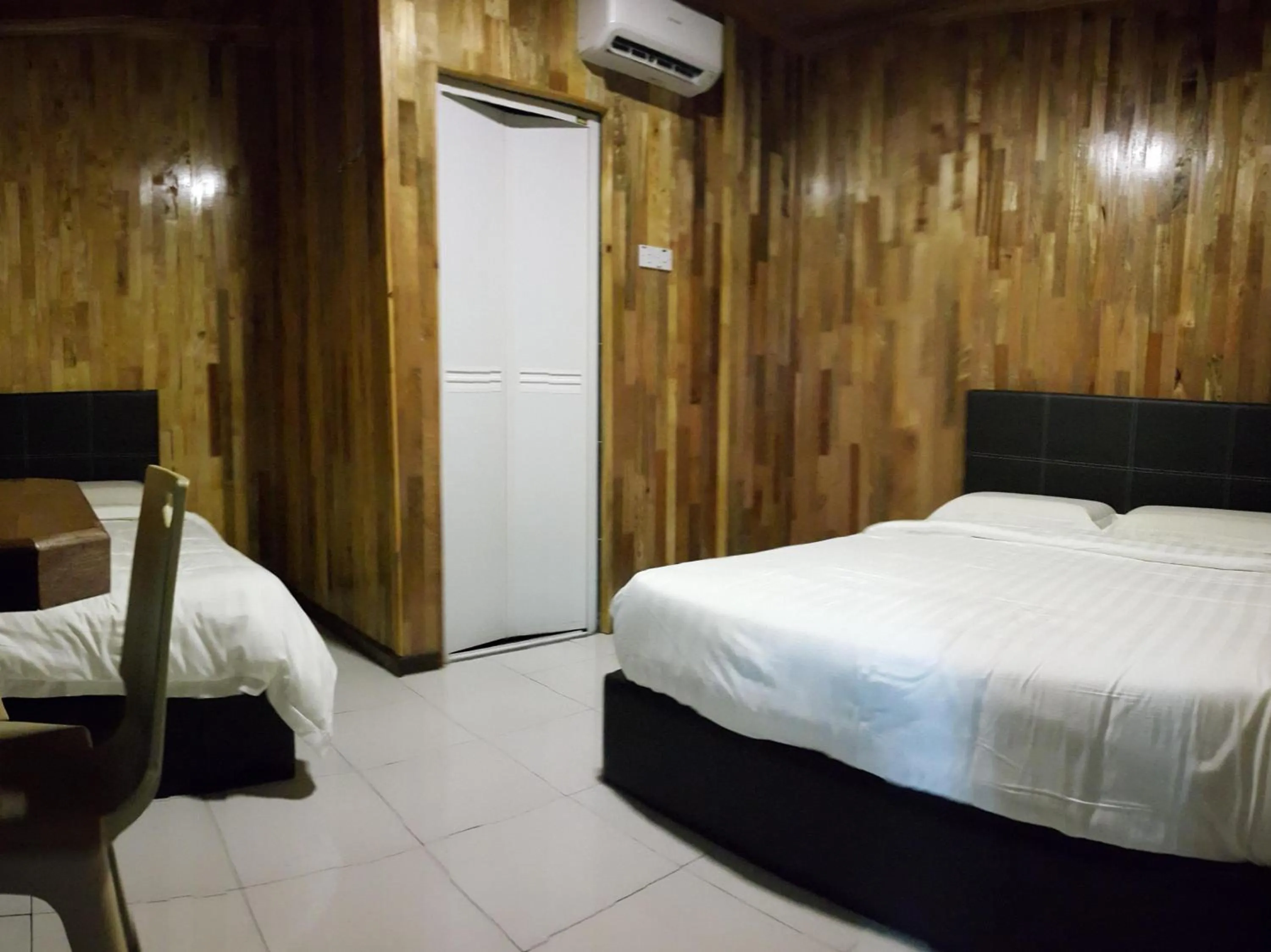 Photo of the whole room, Bed in Mabohai Resort Klebang
