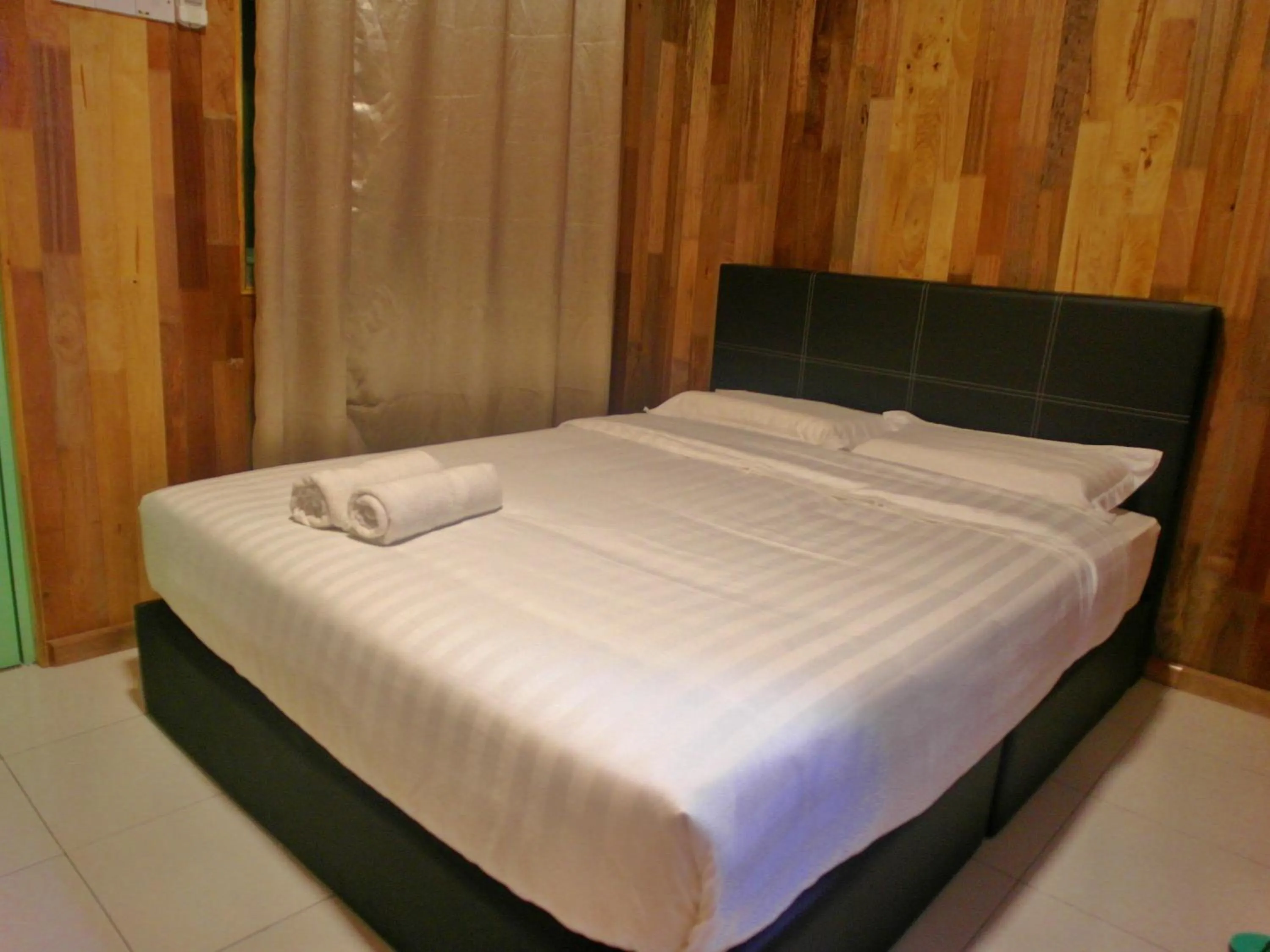 Bed in Mabohai Resort Klebang
