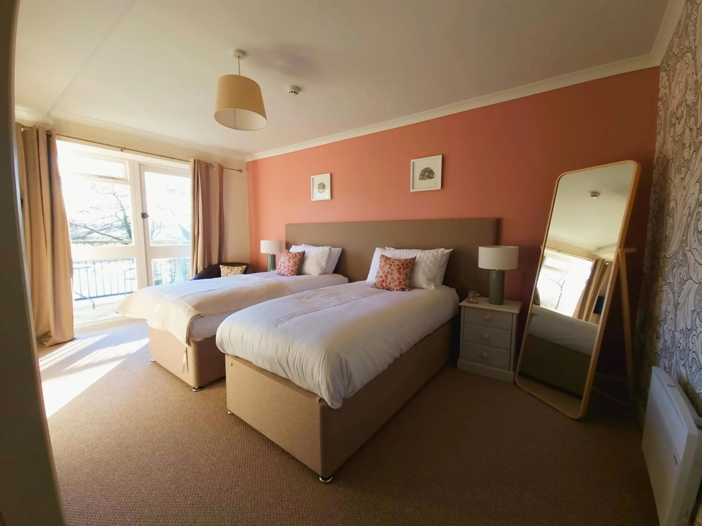 Bedroom, Bed in The Lenchford