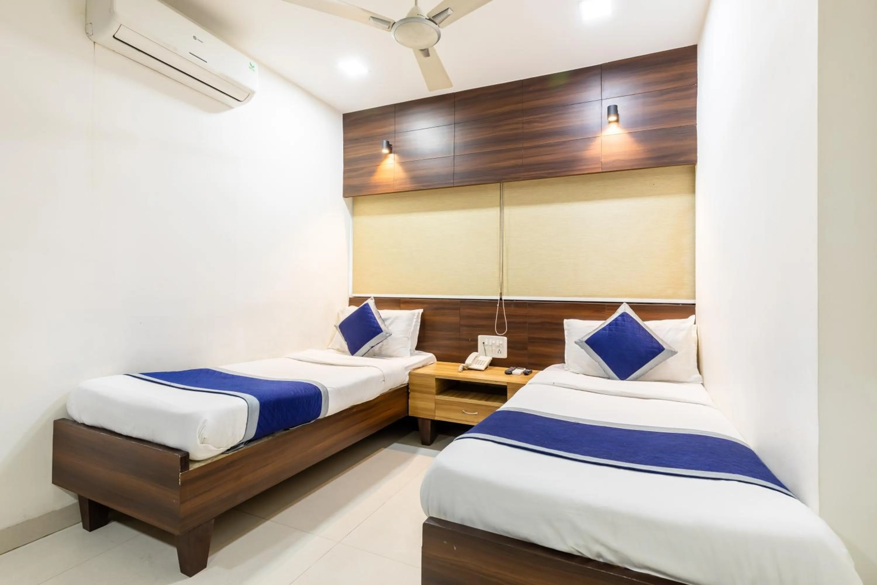 Bed in Hotel Kalinga