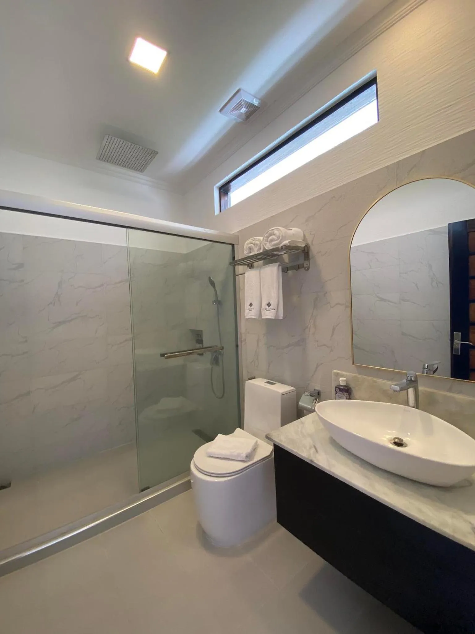 Bathroom in El Nido Bayview Resort