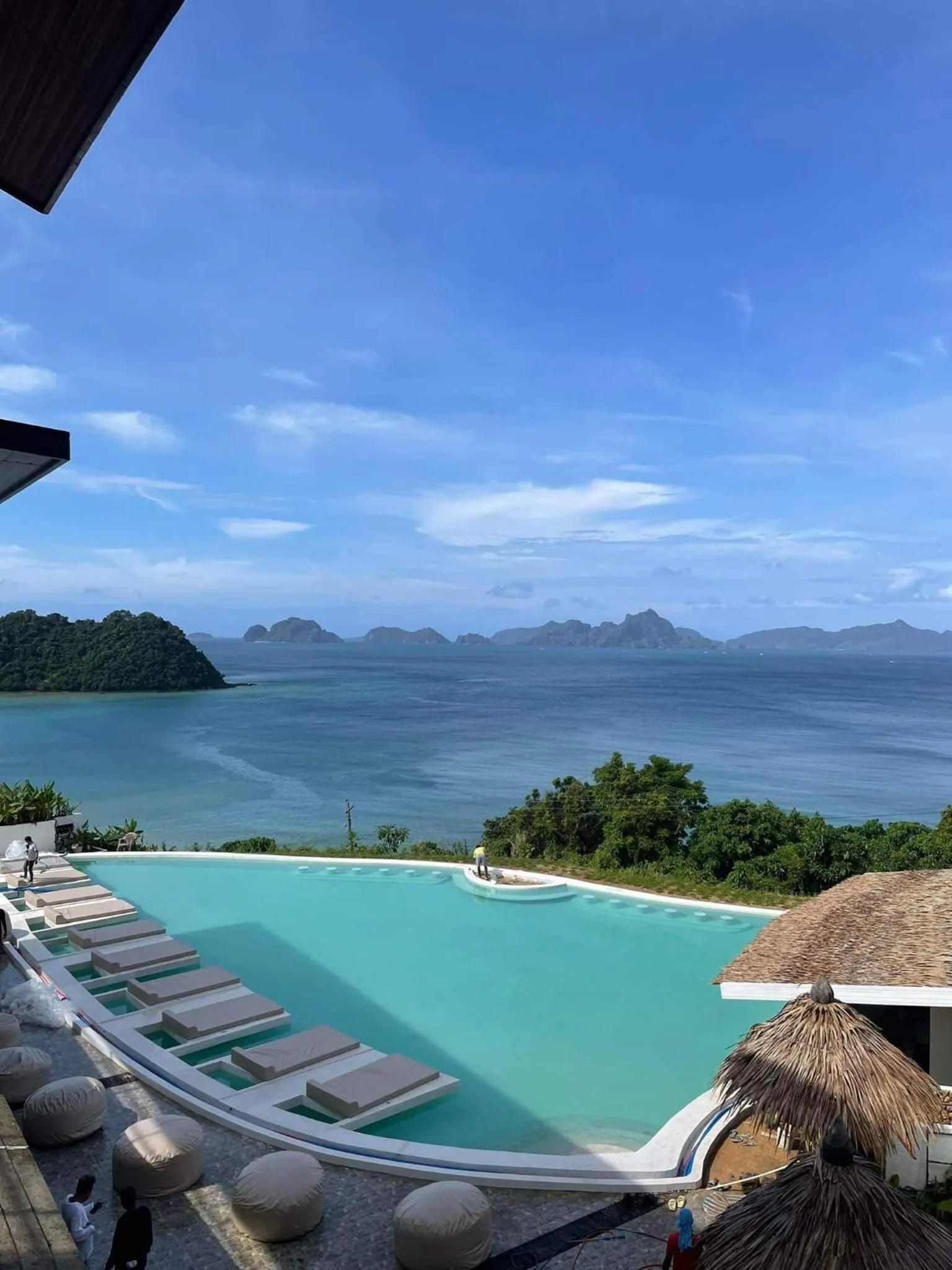 Property building in El Nido Bayview Resort