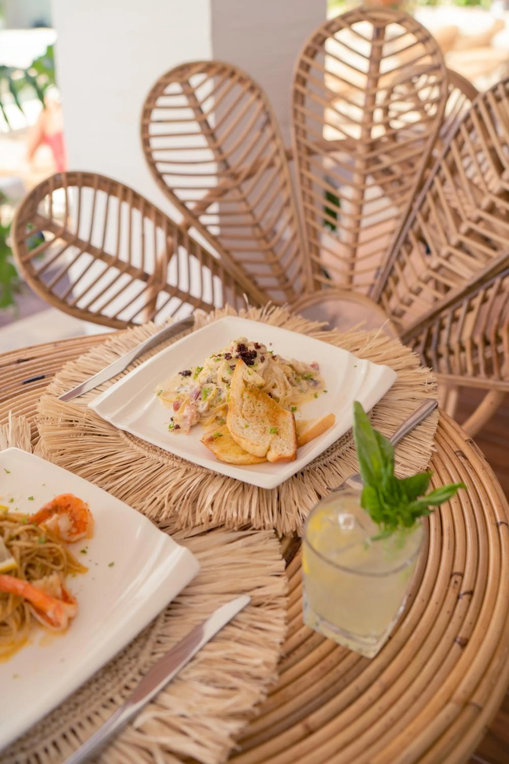 Restaurant/places to eat in El Nido Bayview Resort