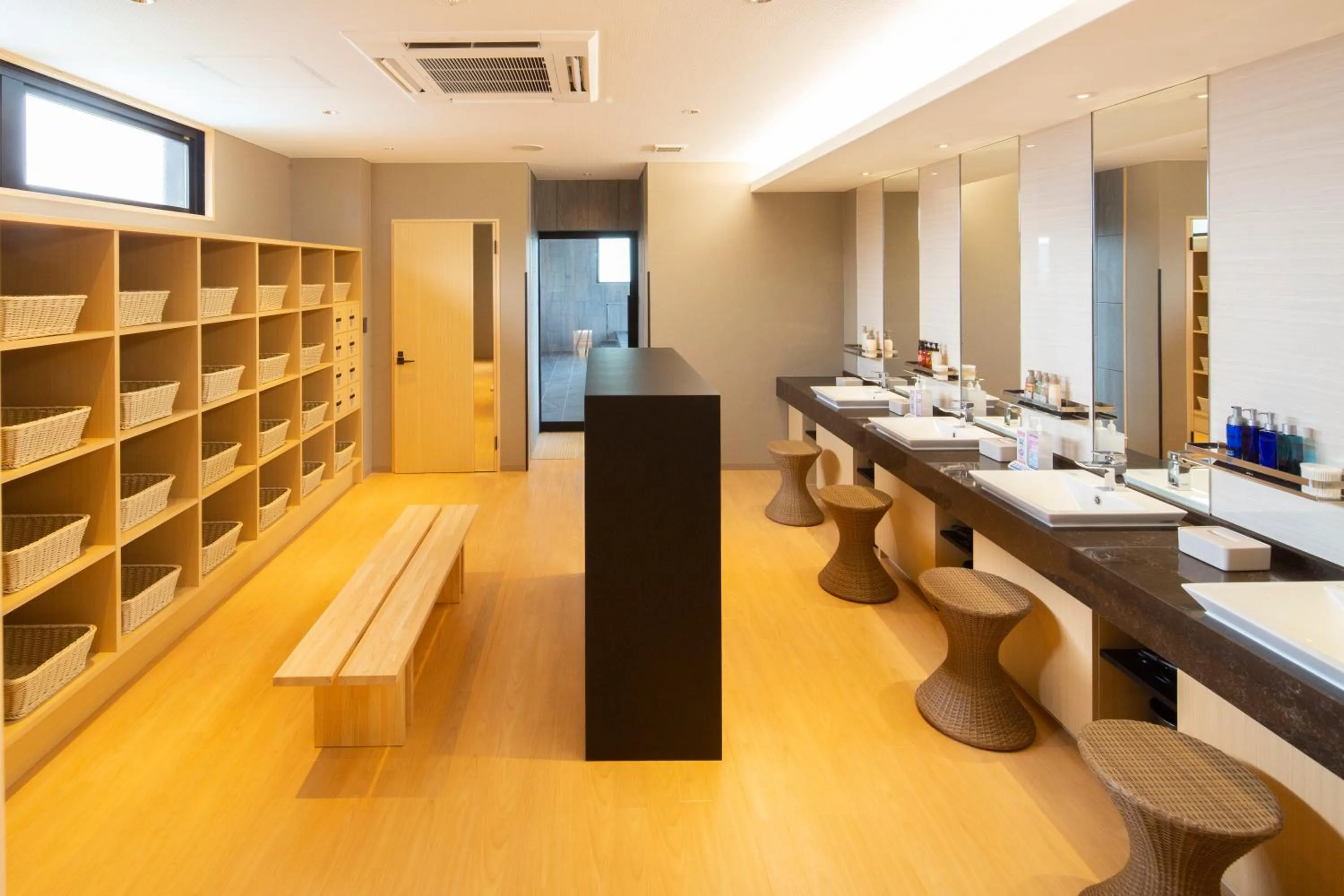 Public Bath in Awaji International Hotel The Sunplaza