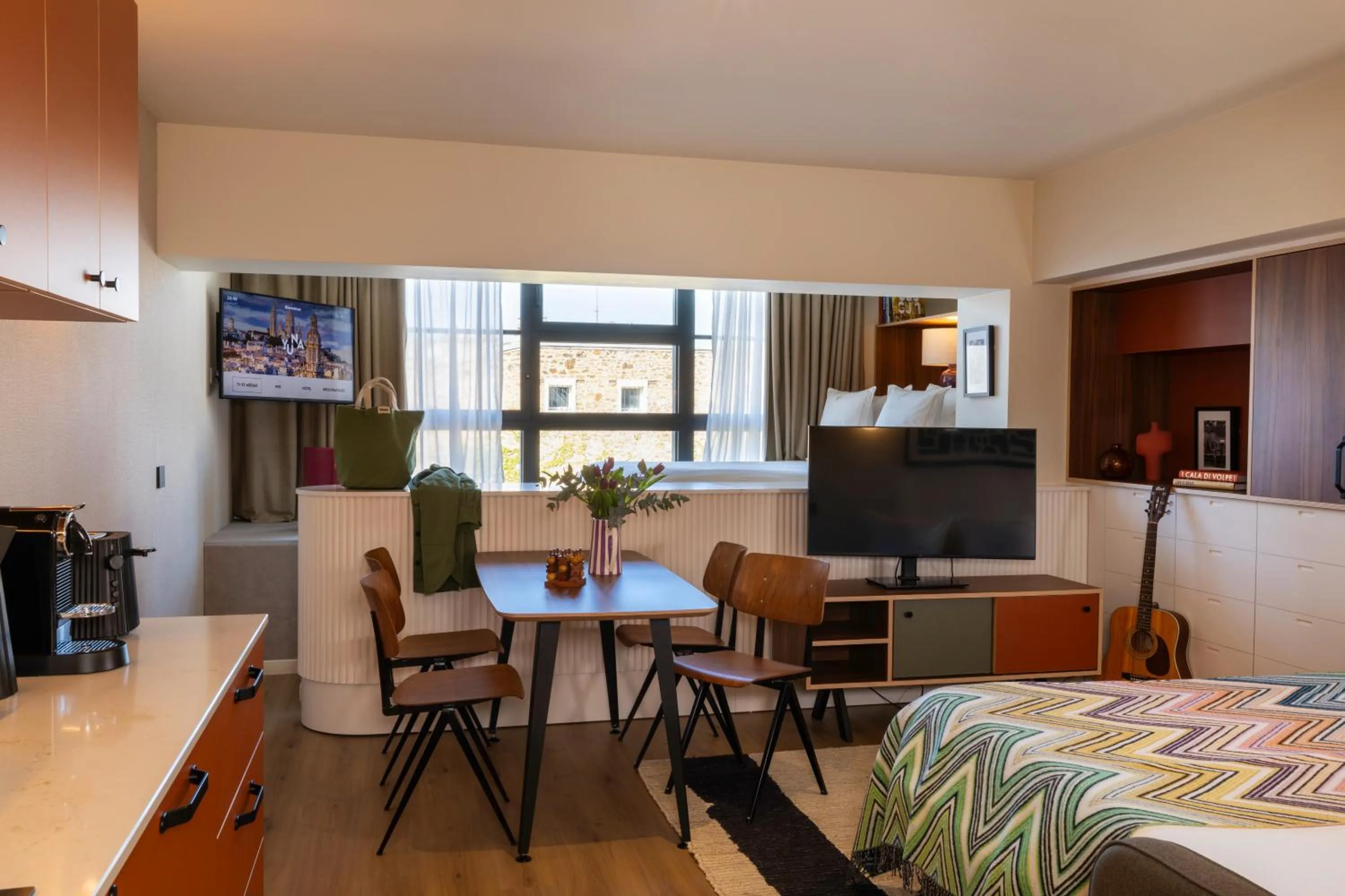 Photo of the whole room in Yuna Montmartre - ApartHotel