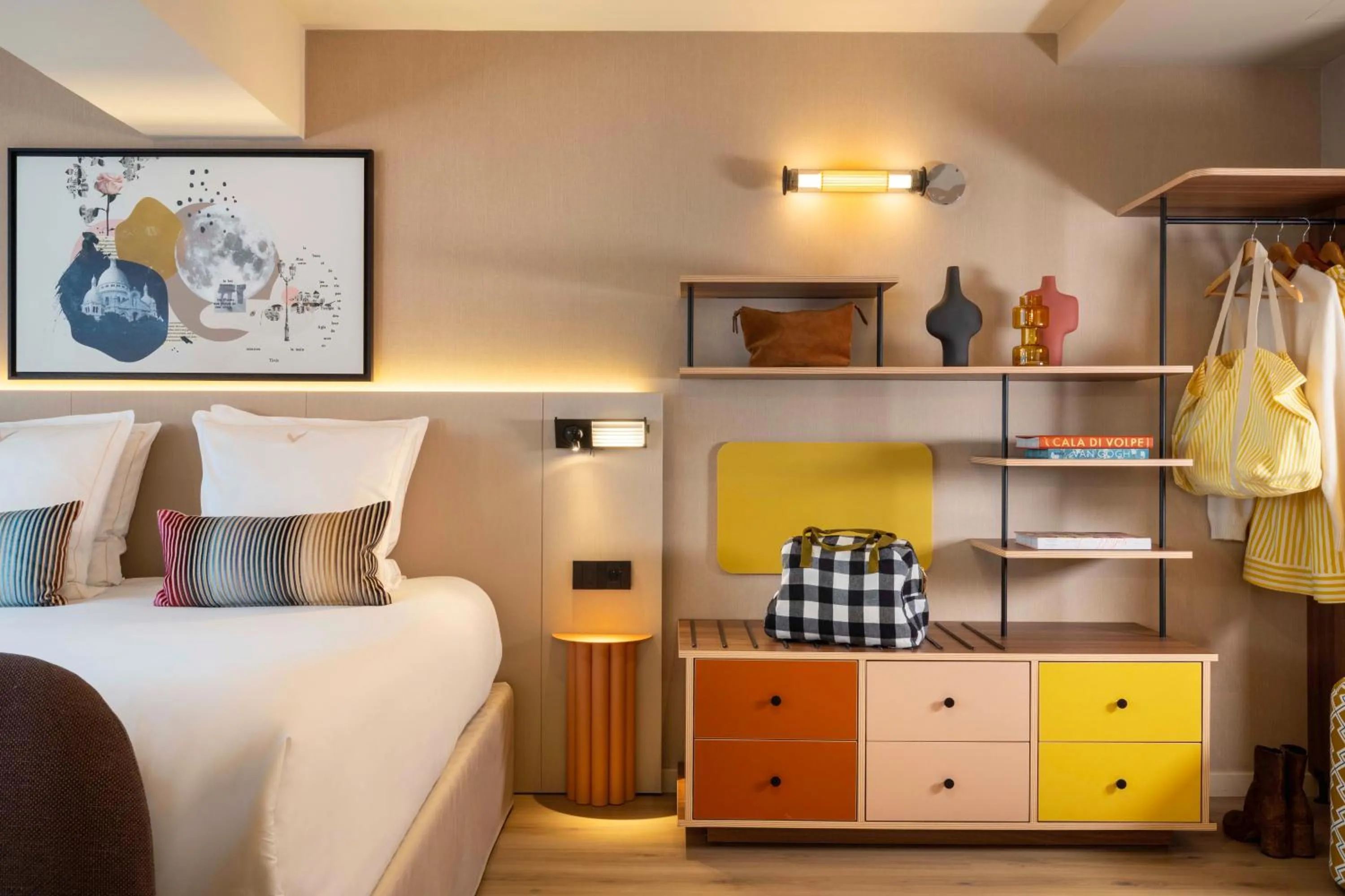 Bed in Yuna Montmartre - ApartHotel