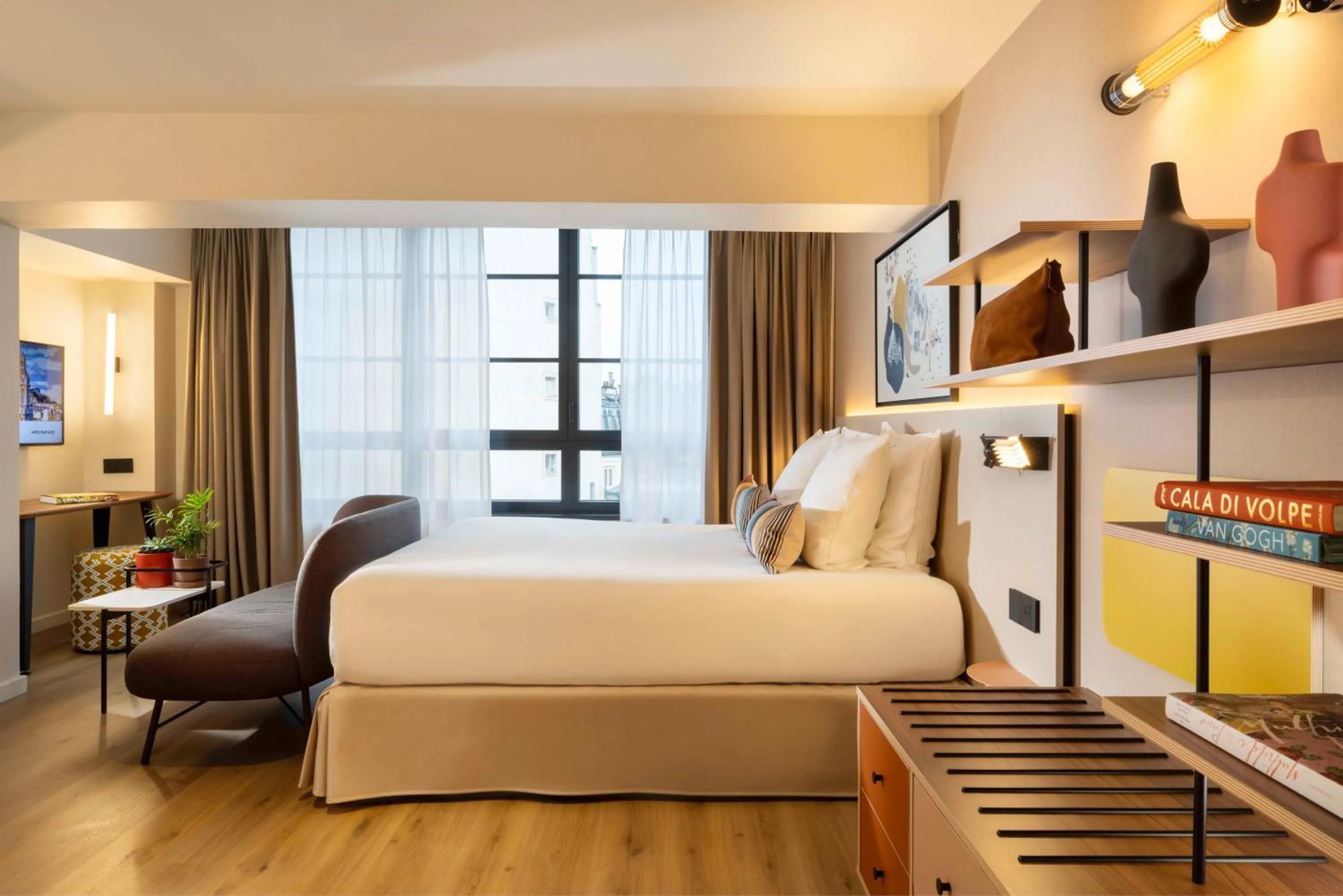 Bed in Yuna Montmartre - ApartHotel