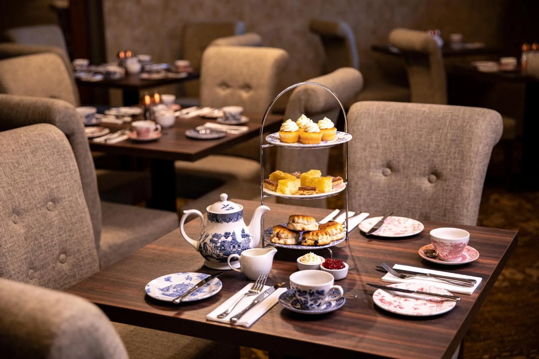 Restaurant/places to eat in The Station Hotel