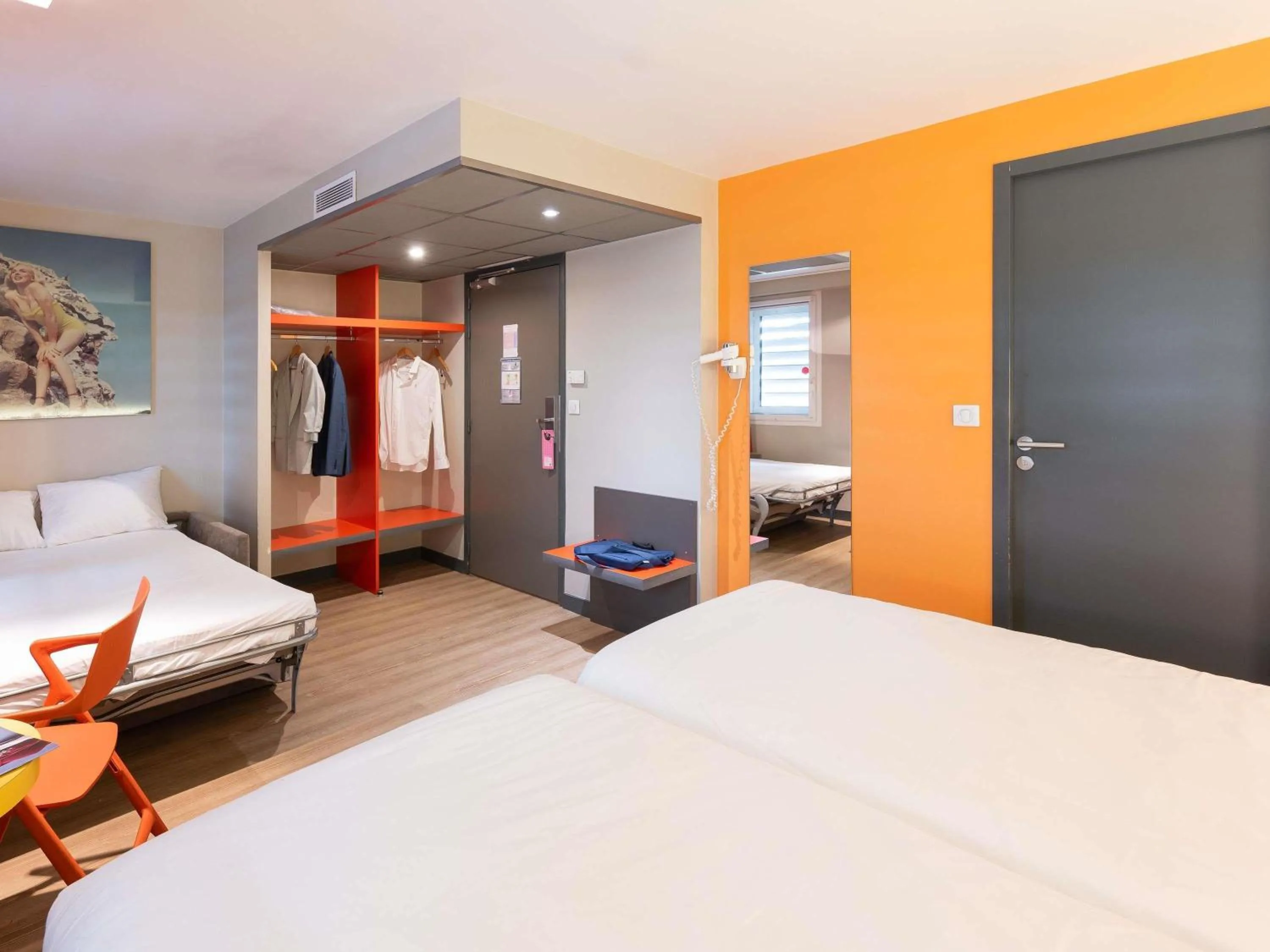 Bedroom, Bed in ibis Styles Lyon Centre Confluence