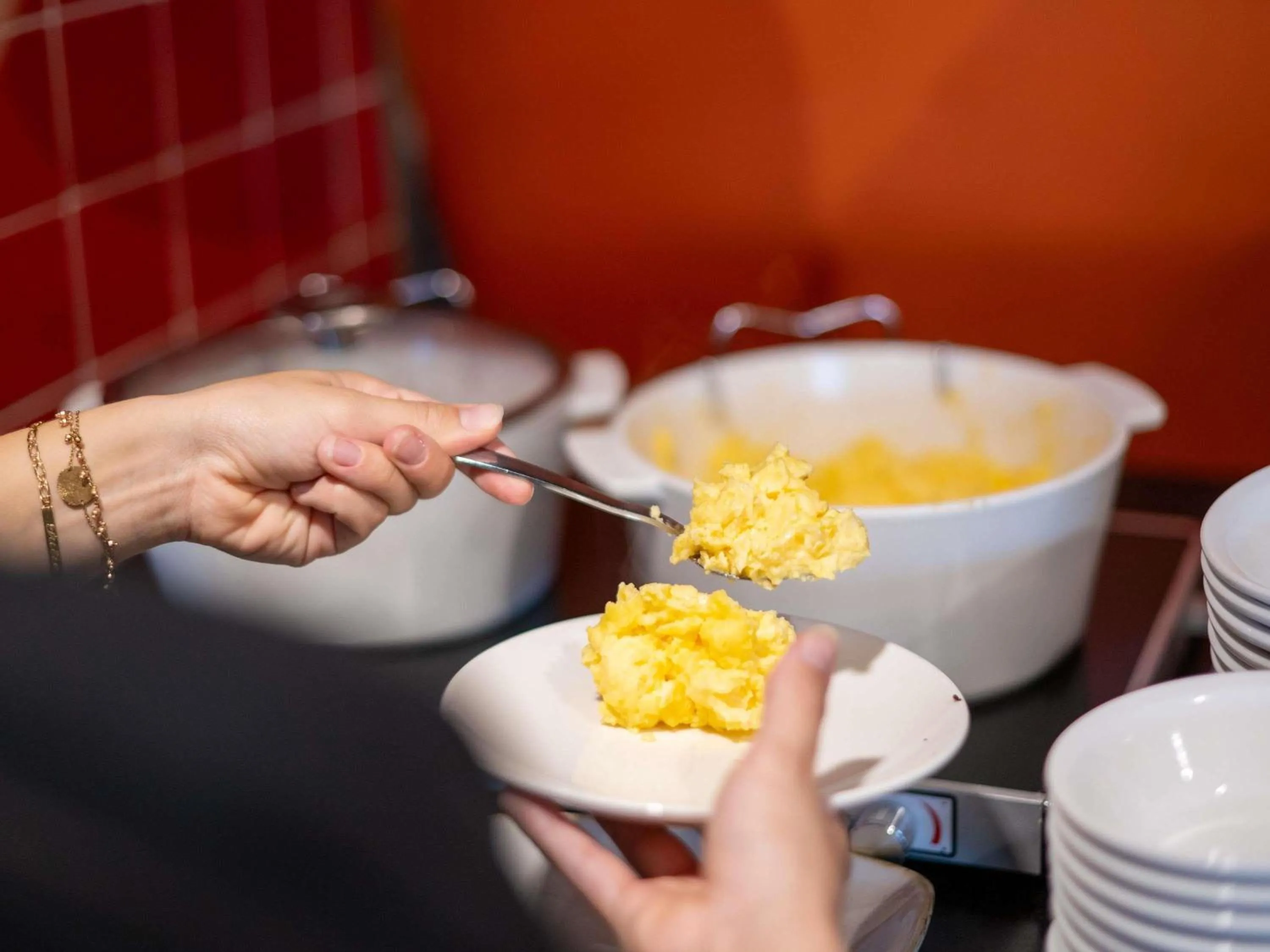 Breakfast in ibis Styles Lyon Centre Confluence