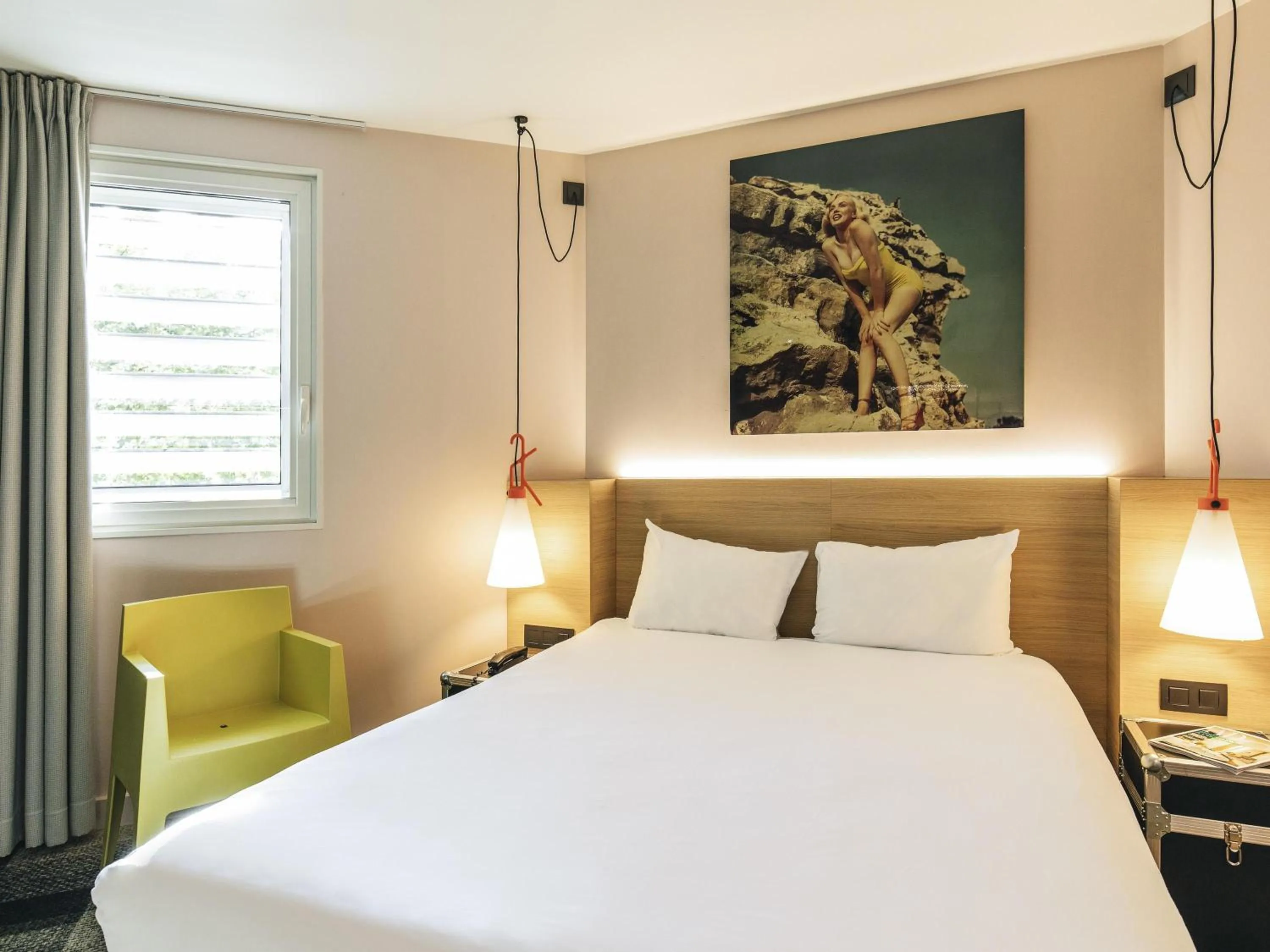 Bedroom, Bed in ibis Styles Lyon Centre Confluence