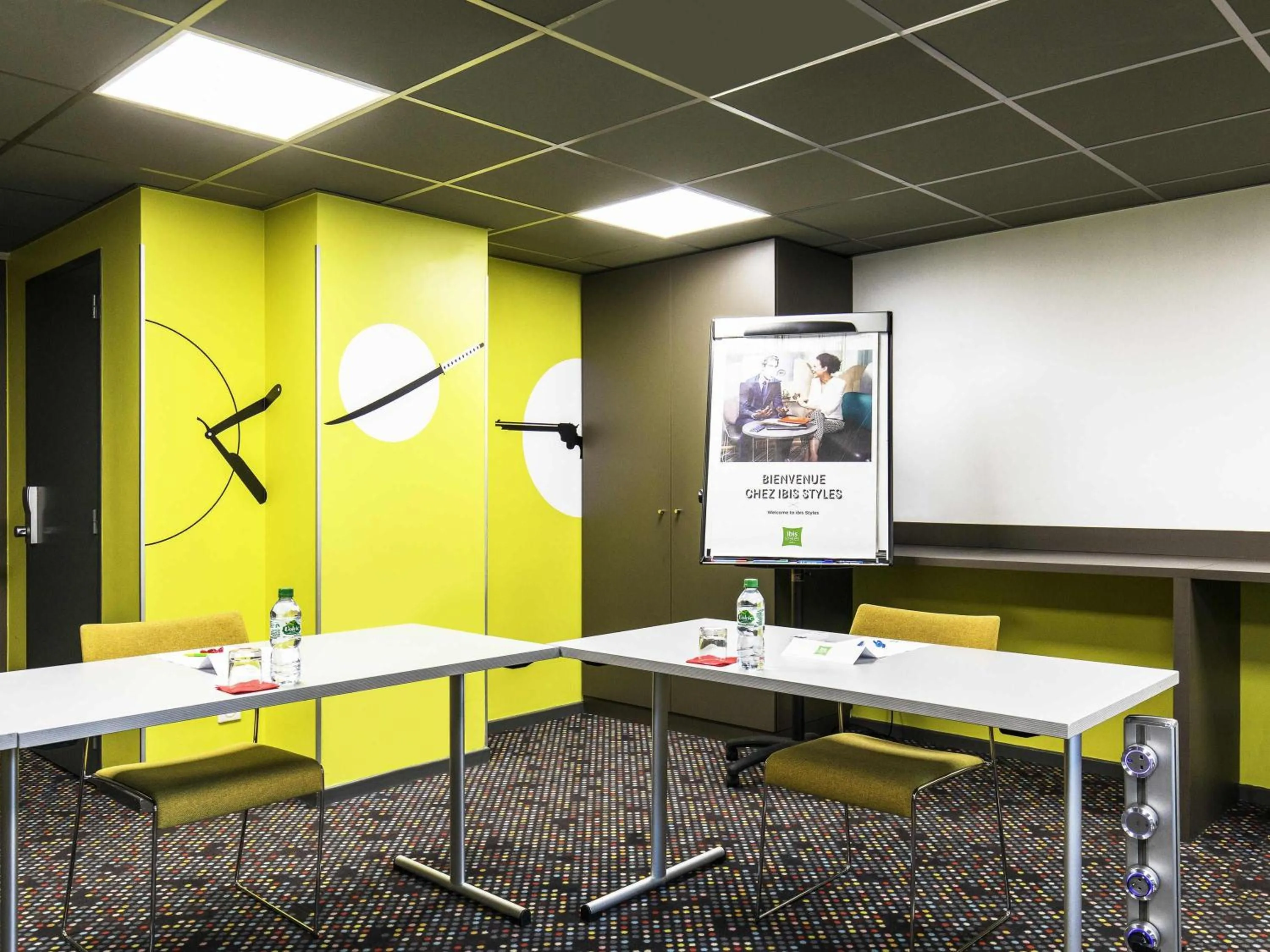 Meeting/conference room in ibis Styles Lyon Centre Confluence