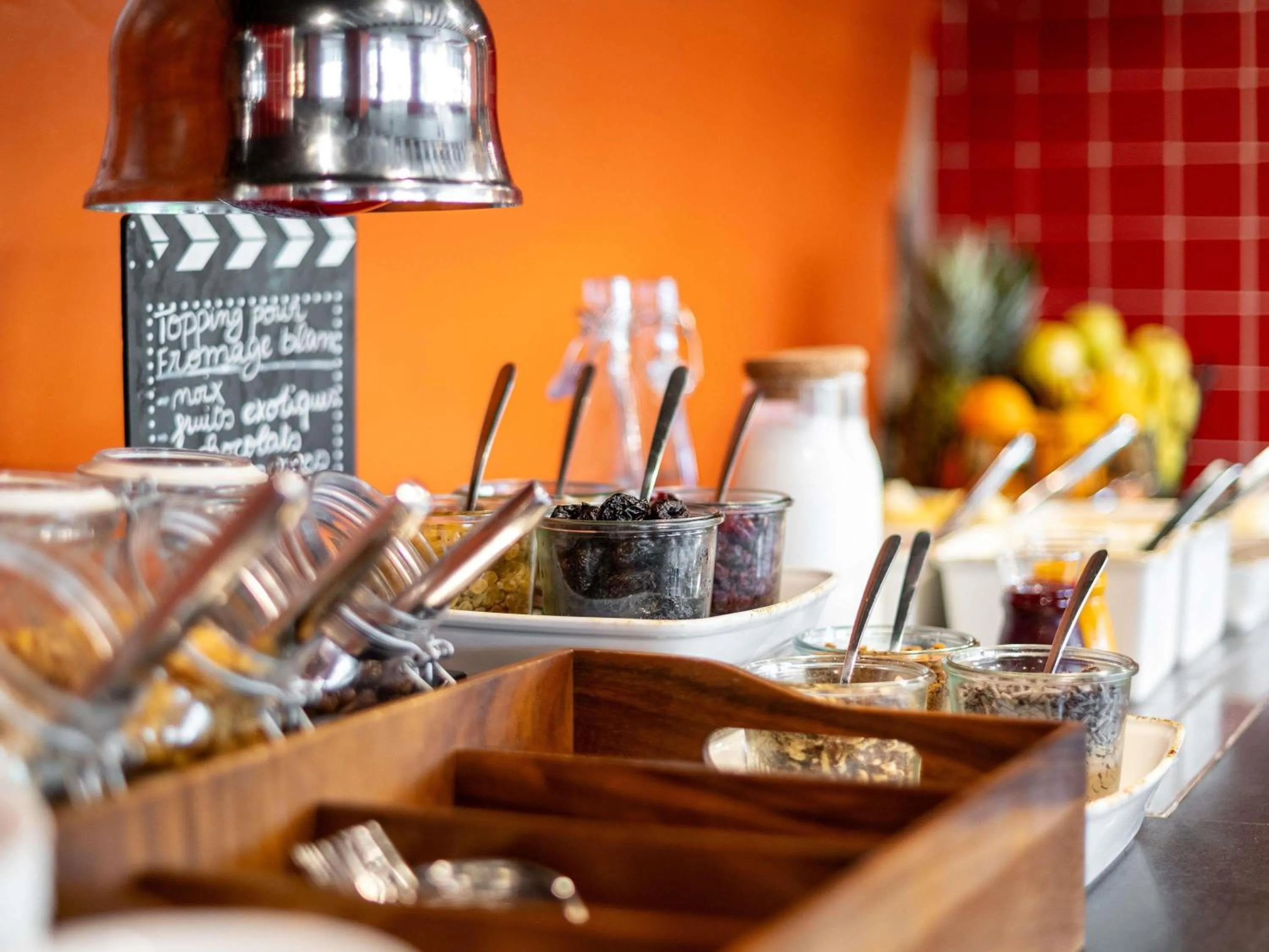 Breakfast in ibis Styles Lyon Centre Confluence