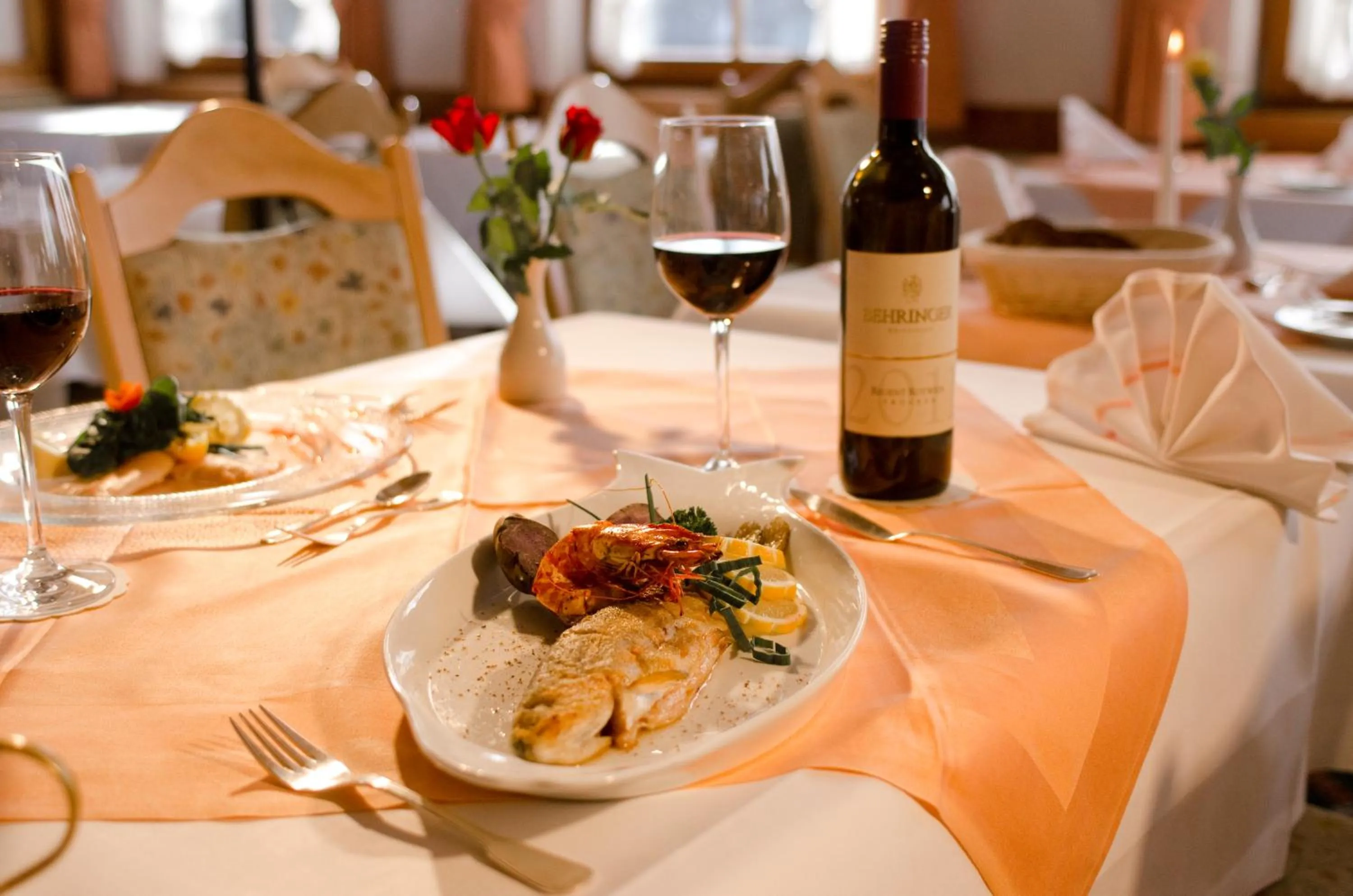 Restaurant/places to eat in Schreyers Hotel Restaurant Mutzel