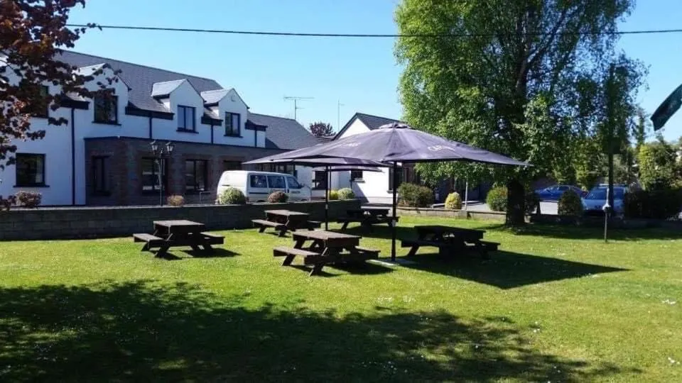 Balreask Bar, Restaurant & Guest Accommodation