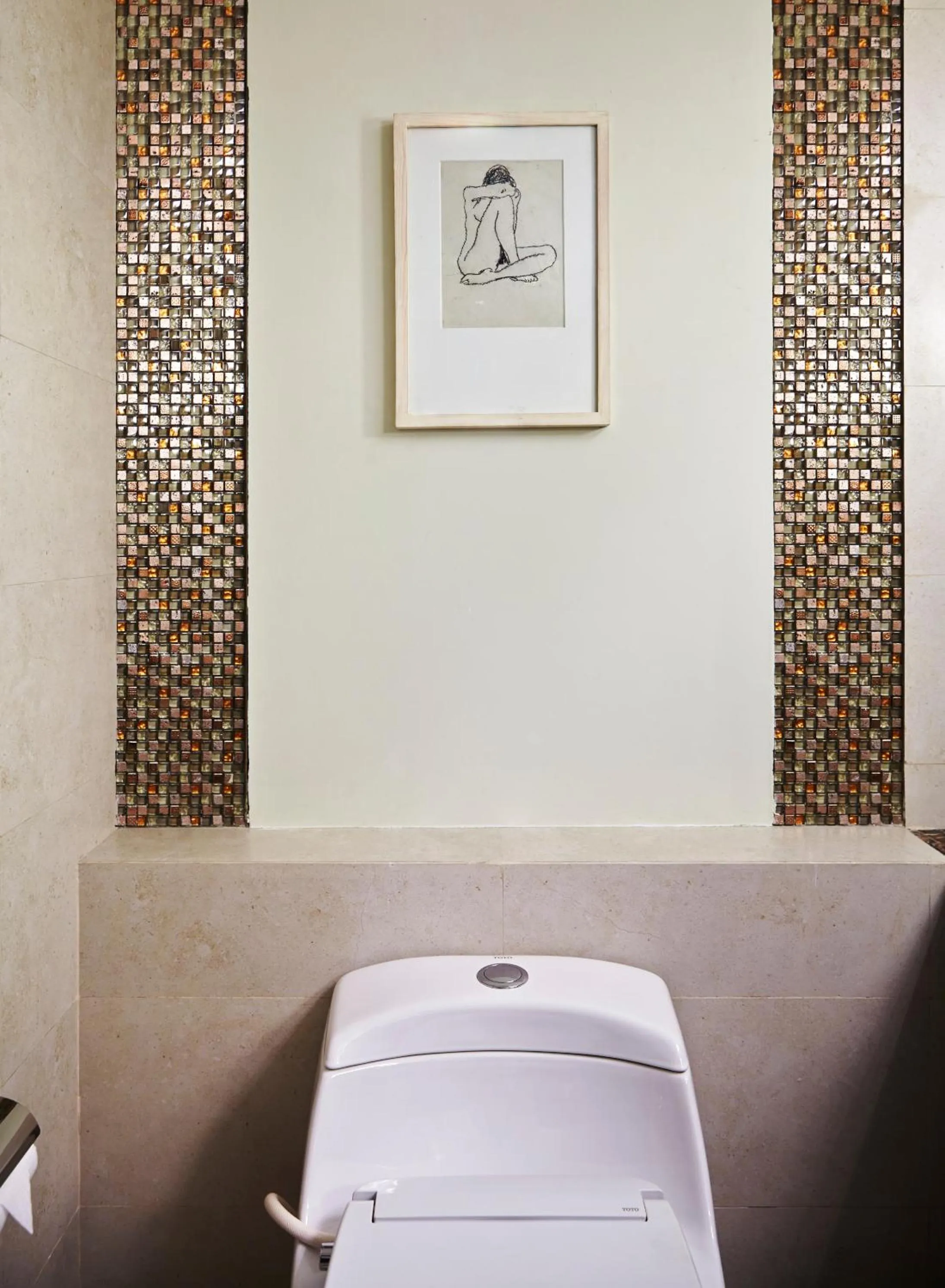 Bathroom in Amari Dhaka