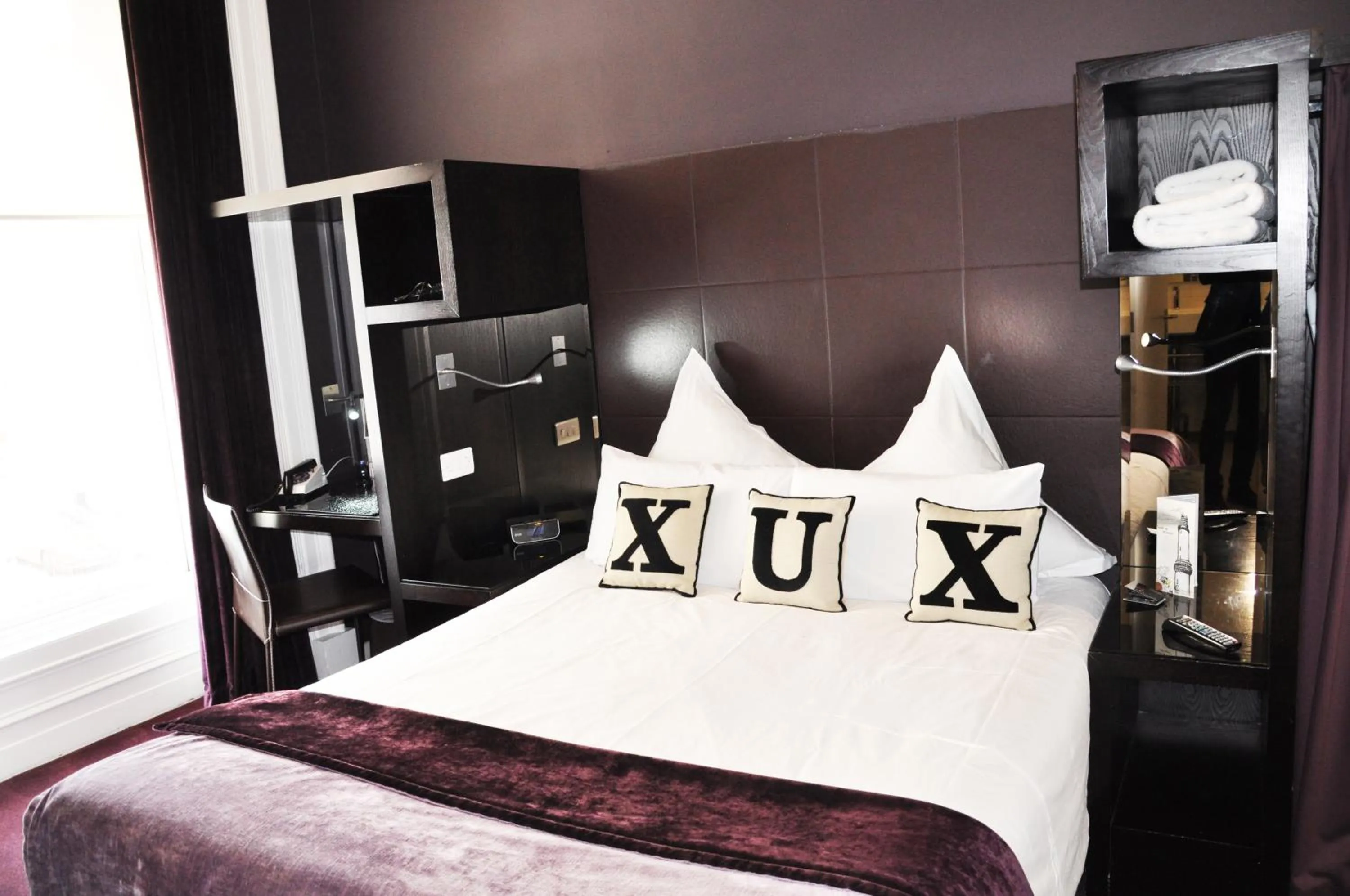 Bedroom, Room Photo in Carmelite Hotel; BW Signature Collection