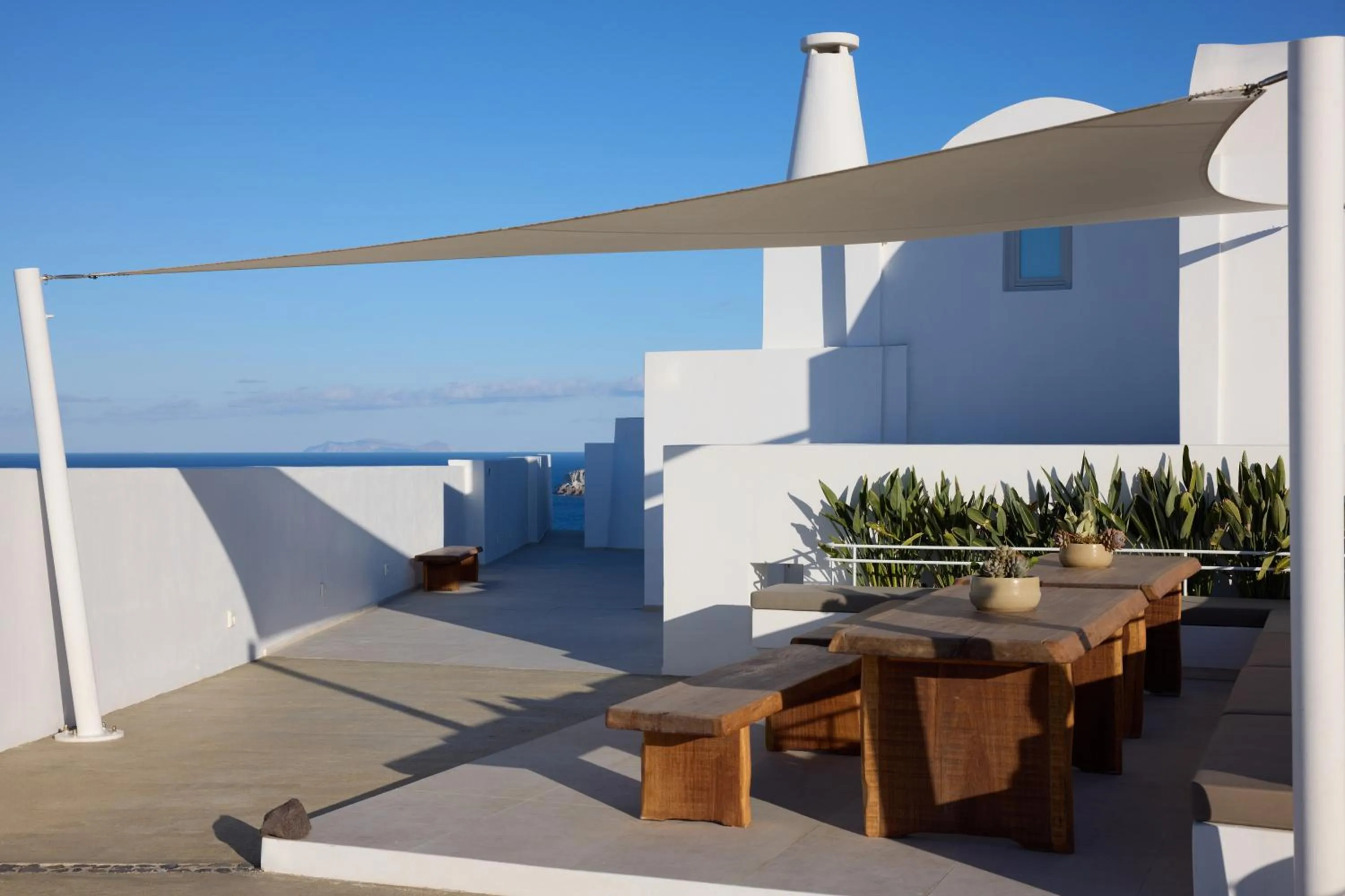 Property building in Omna Caldera Suites