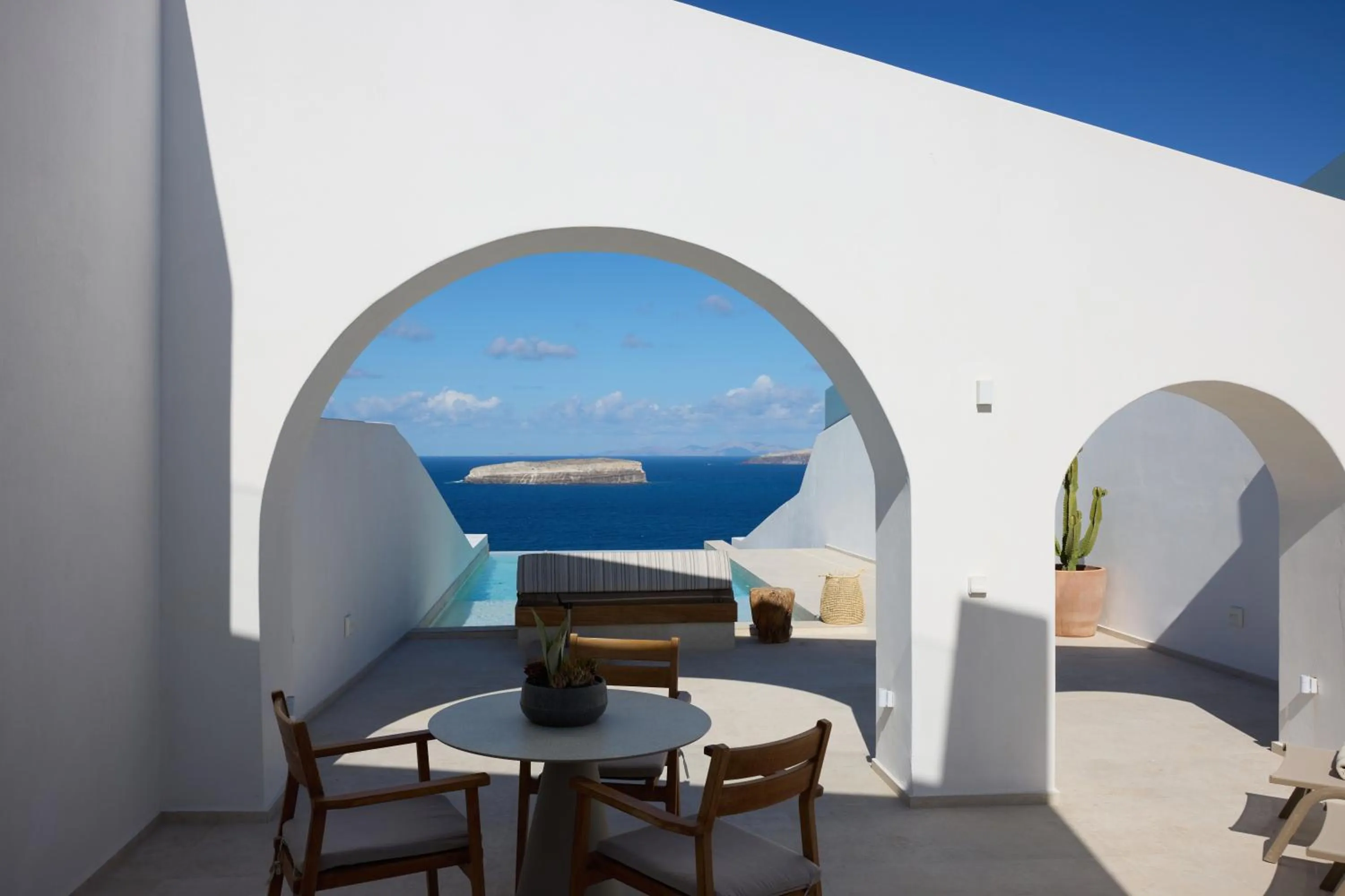 Patio in Omna Caldera Suites