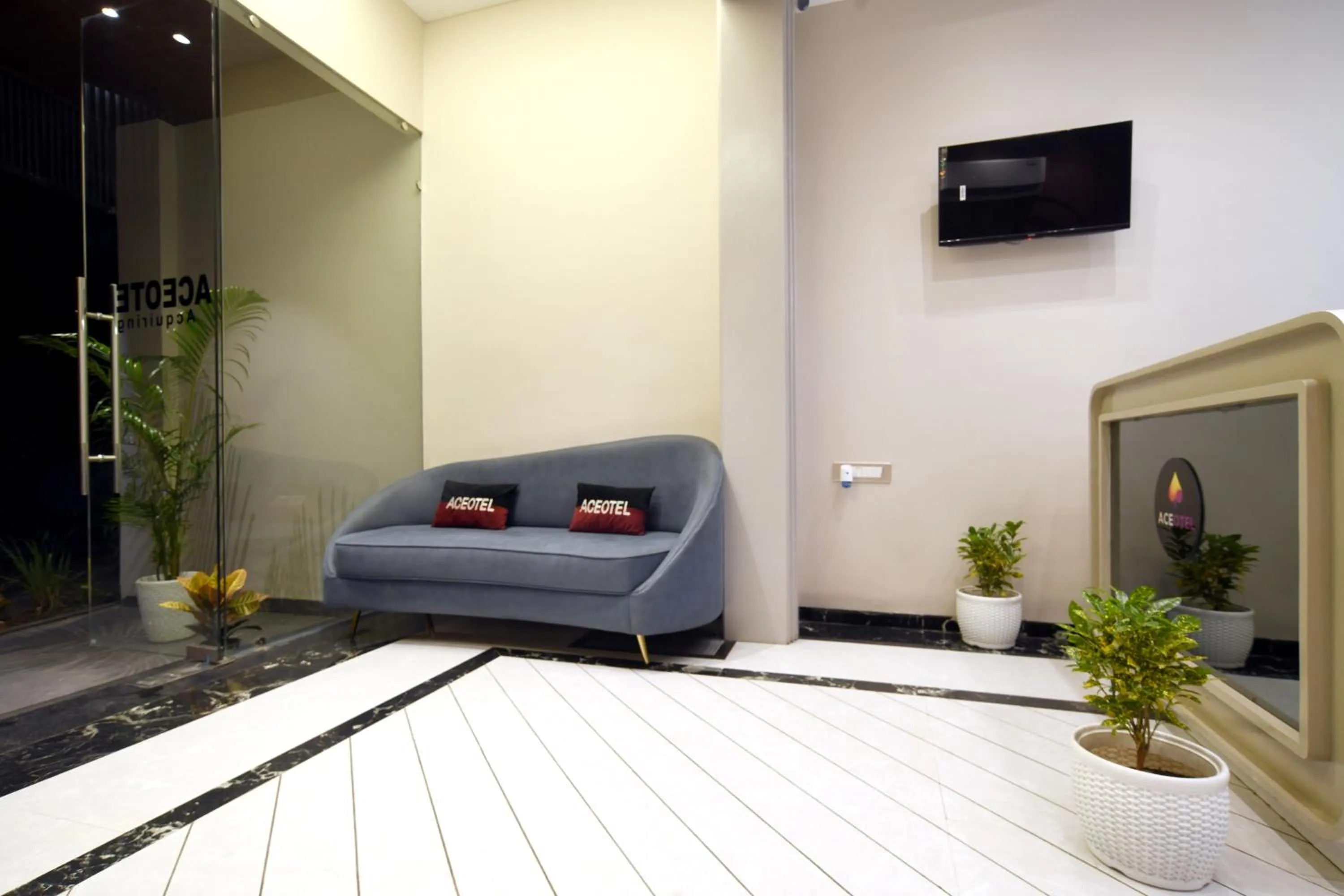 Seating area in Aceotel Select Tulsi Vijay Nagar- A Luxury Boutique Hotel