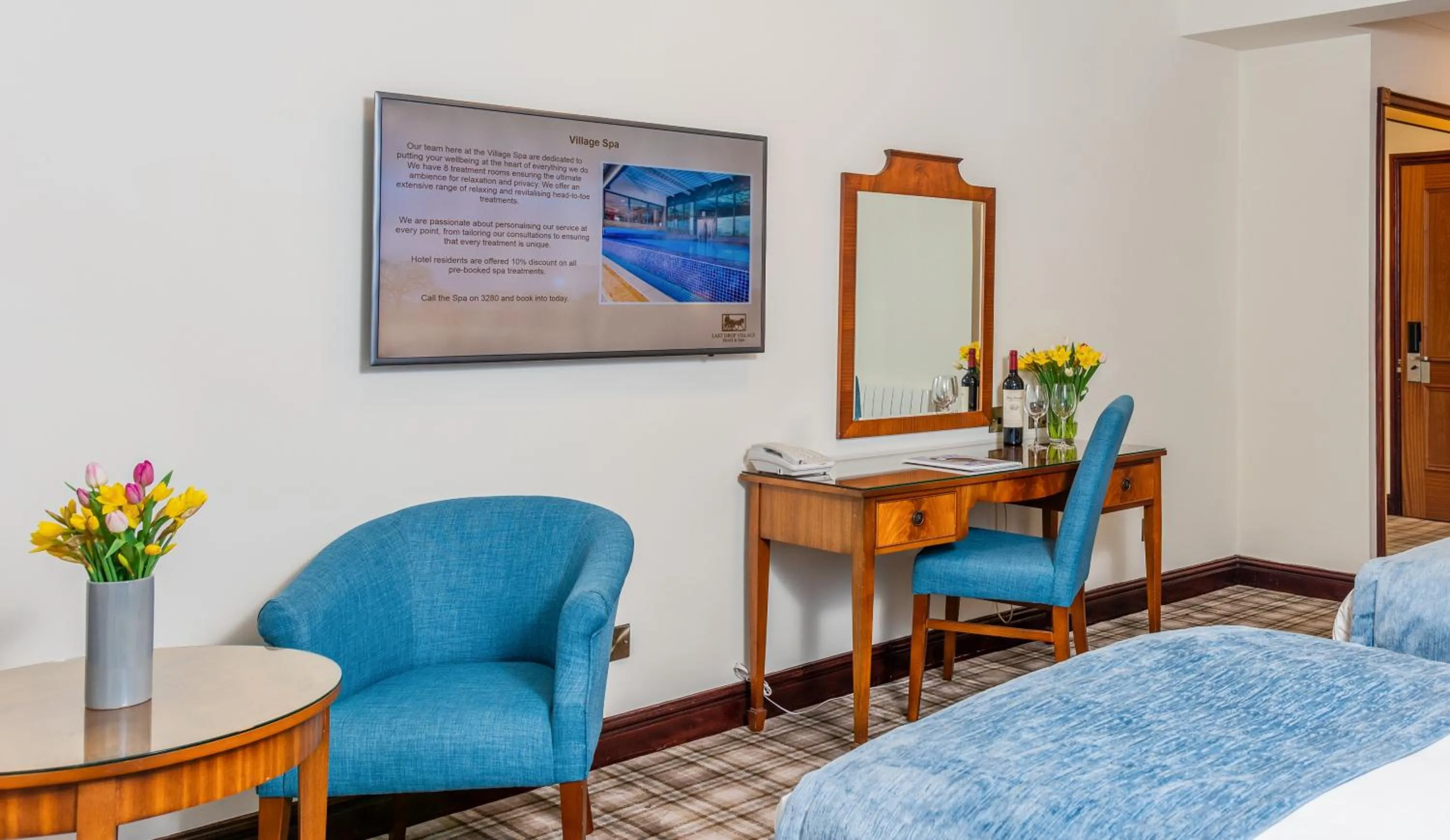 TV and multimedia in Last Drop Village Hotel & Spa