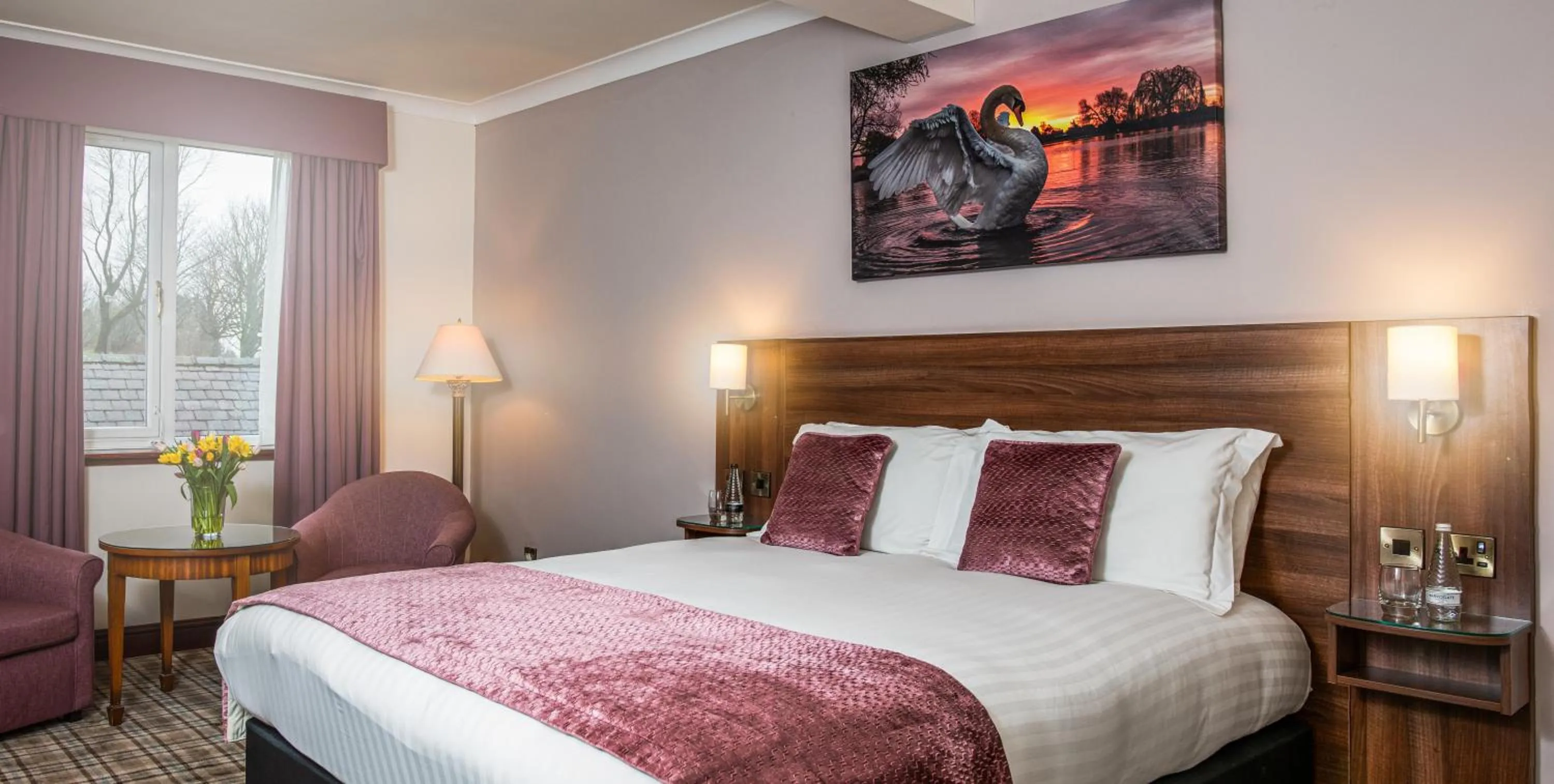 Bedroom, Bed in Last Drop Village Hotel & Spa