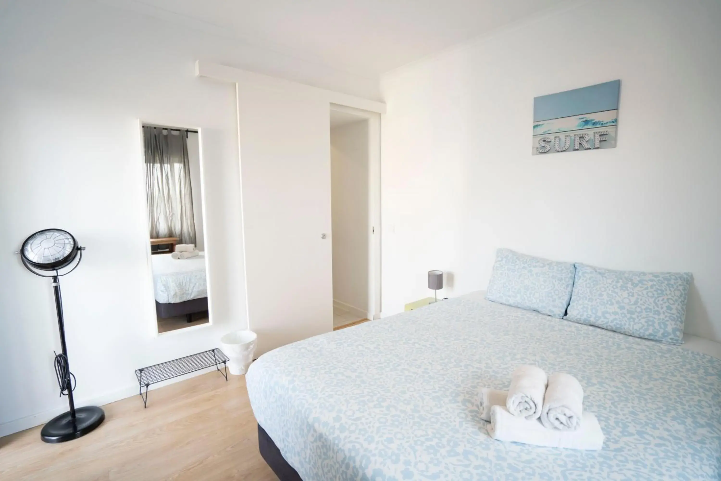 Double Room with Pool View in Villa Paraíso da Caparica Double Room with Pool View in Villa Paraíso da Caparica