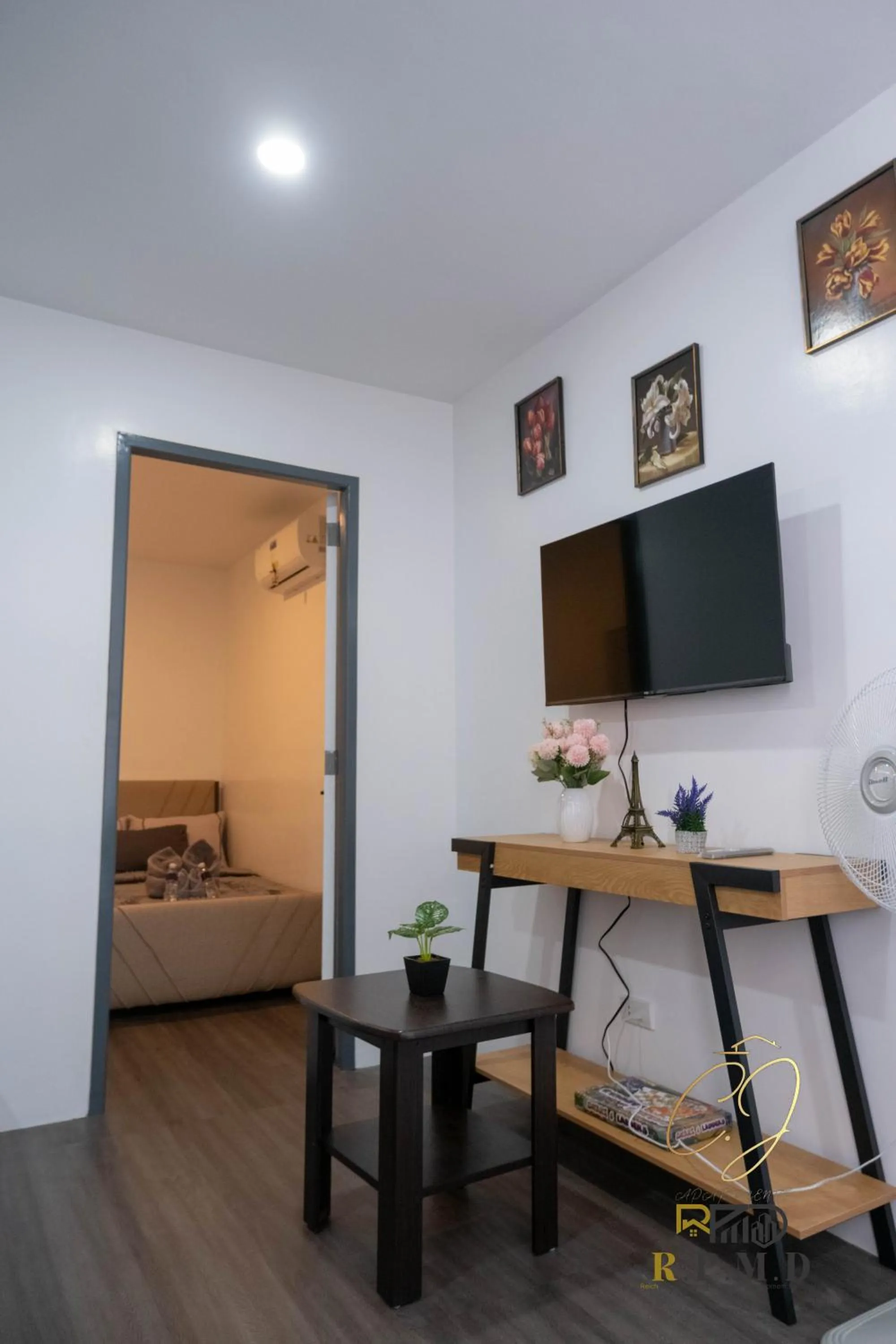 Bed in CJ Apartments