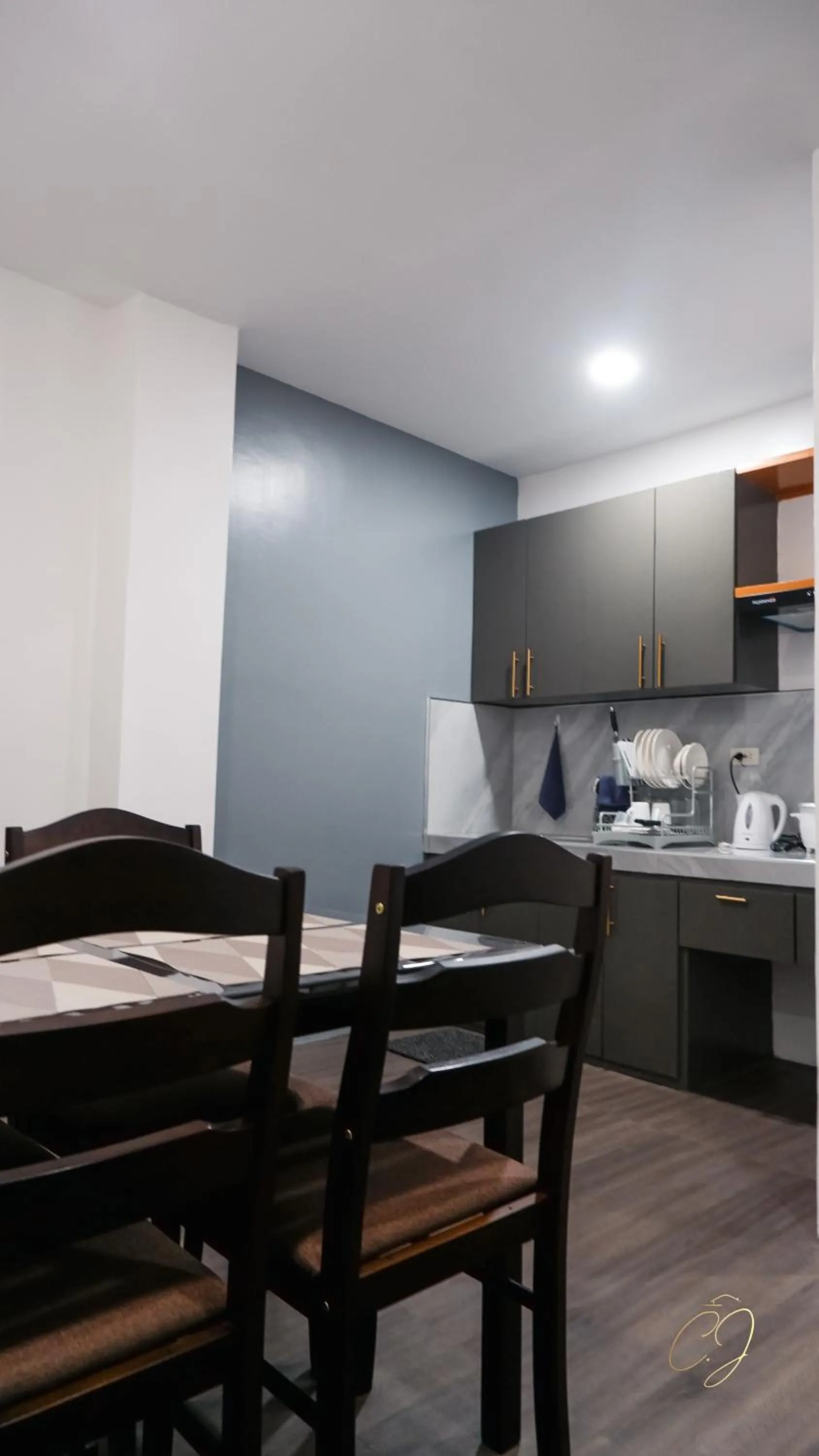 Kitchen or kitchenette in CJ Apartments