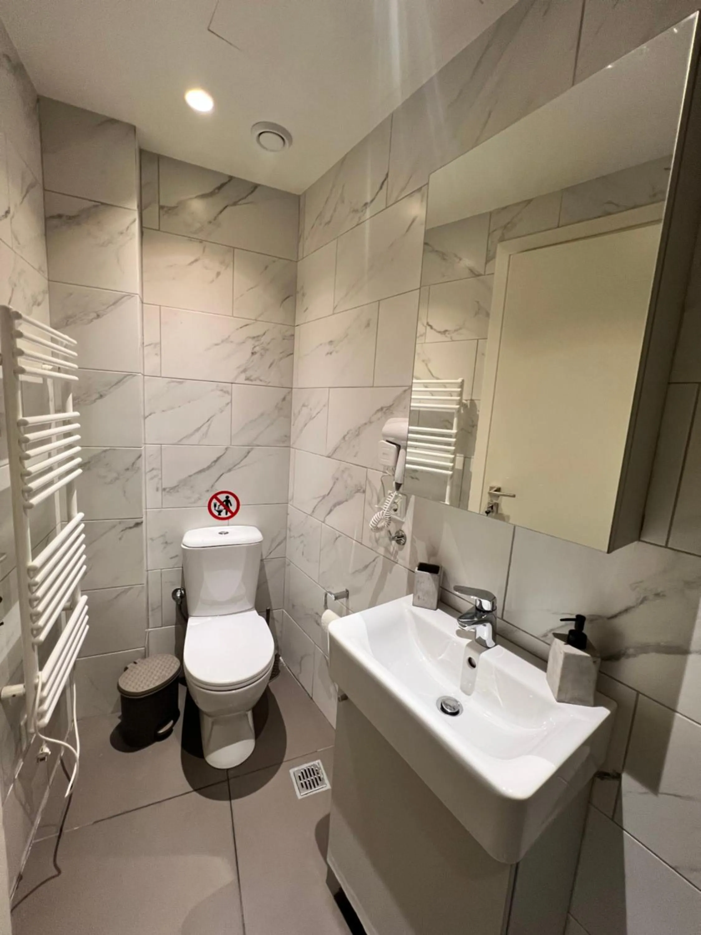 Shower in Athenian Retreat Penthouses