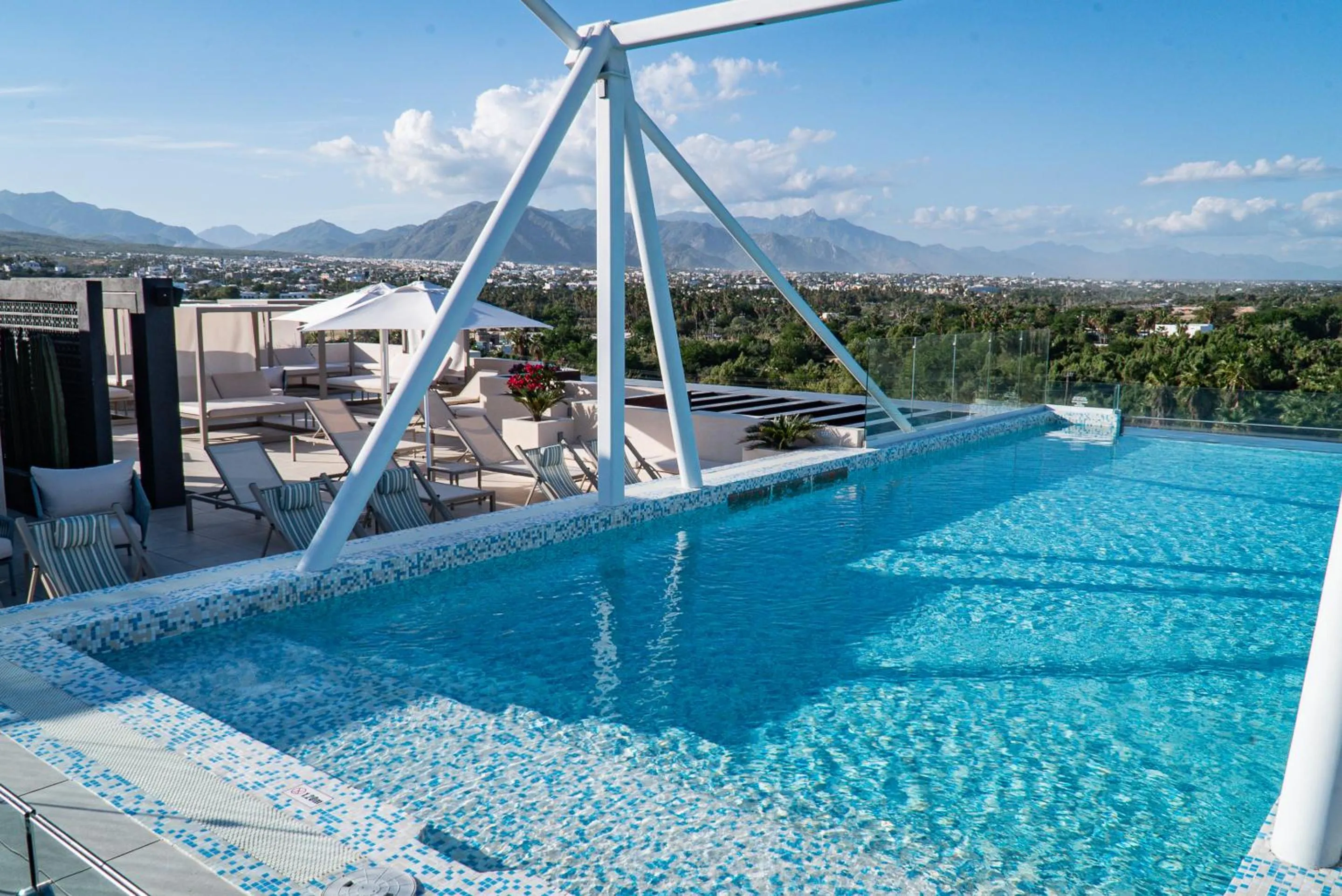 Balcony/Terrace in Flamboyan Hotel & Residences