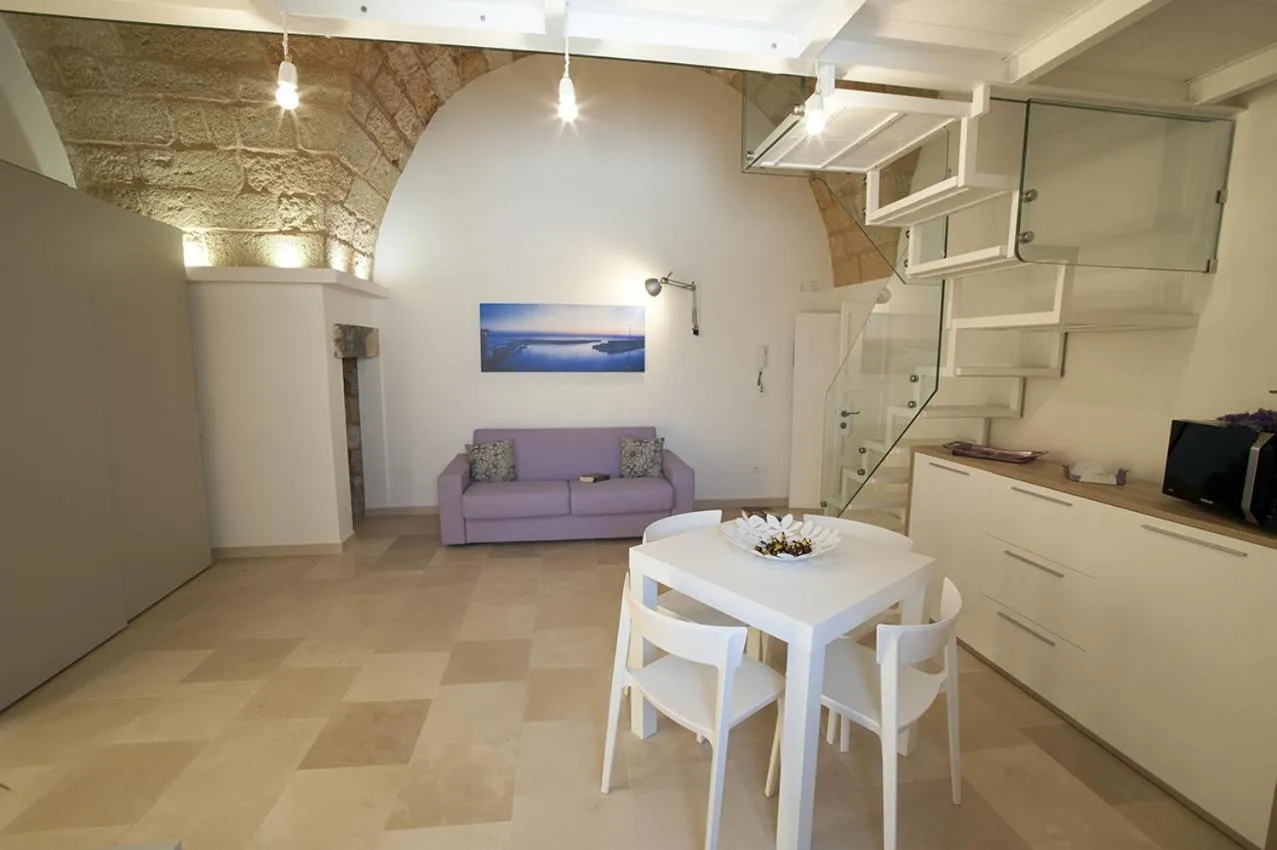 Photo of the whole room in TS Residence