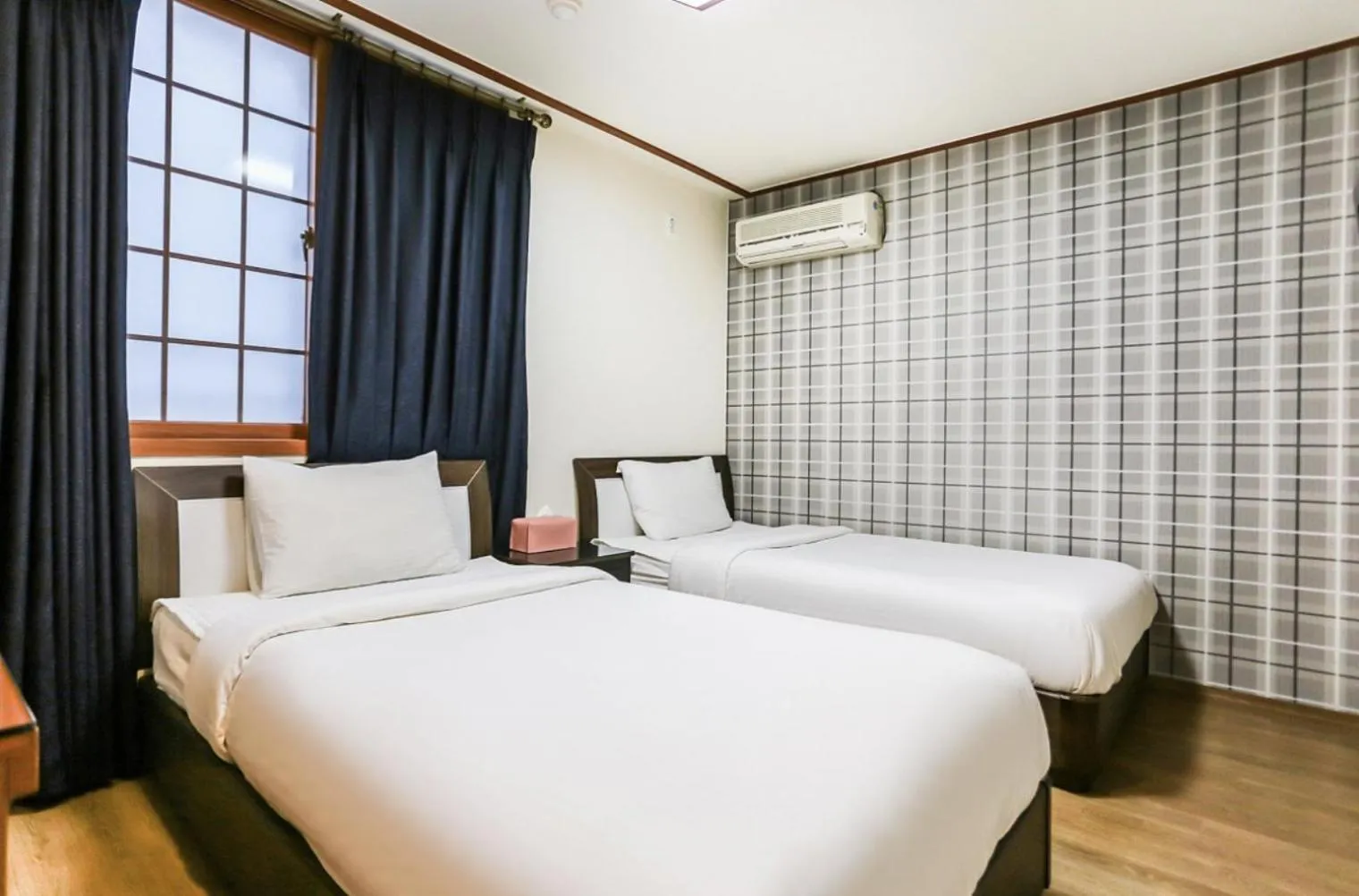 Bed in Nokwon Motel
