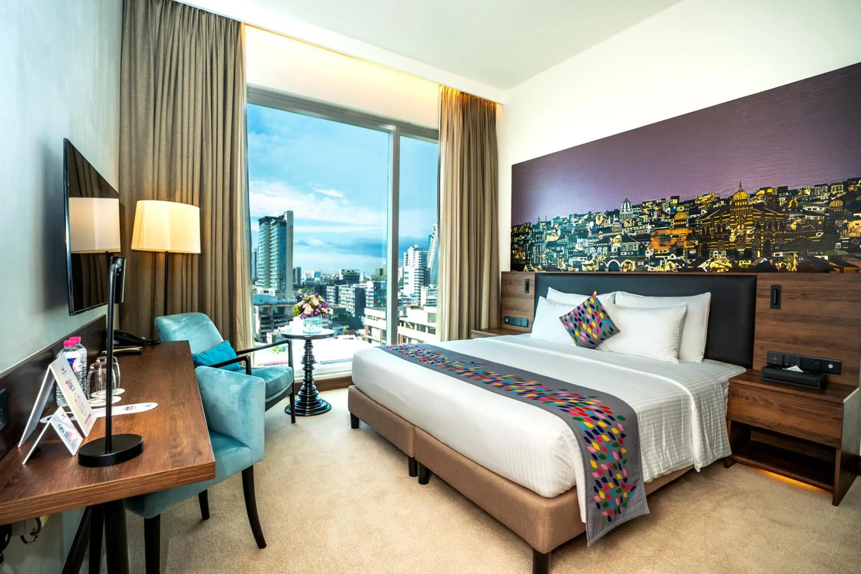 Deluxe King Room with City View - single occupancy in Sofia Colombo City Hotel Deluxe King Room with City View - single occupancy in Sofia Colombo City Hotel