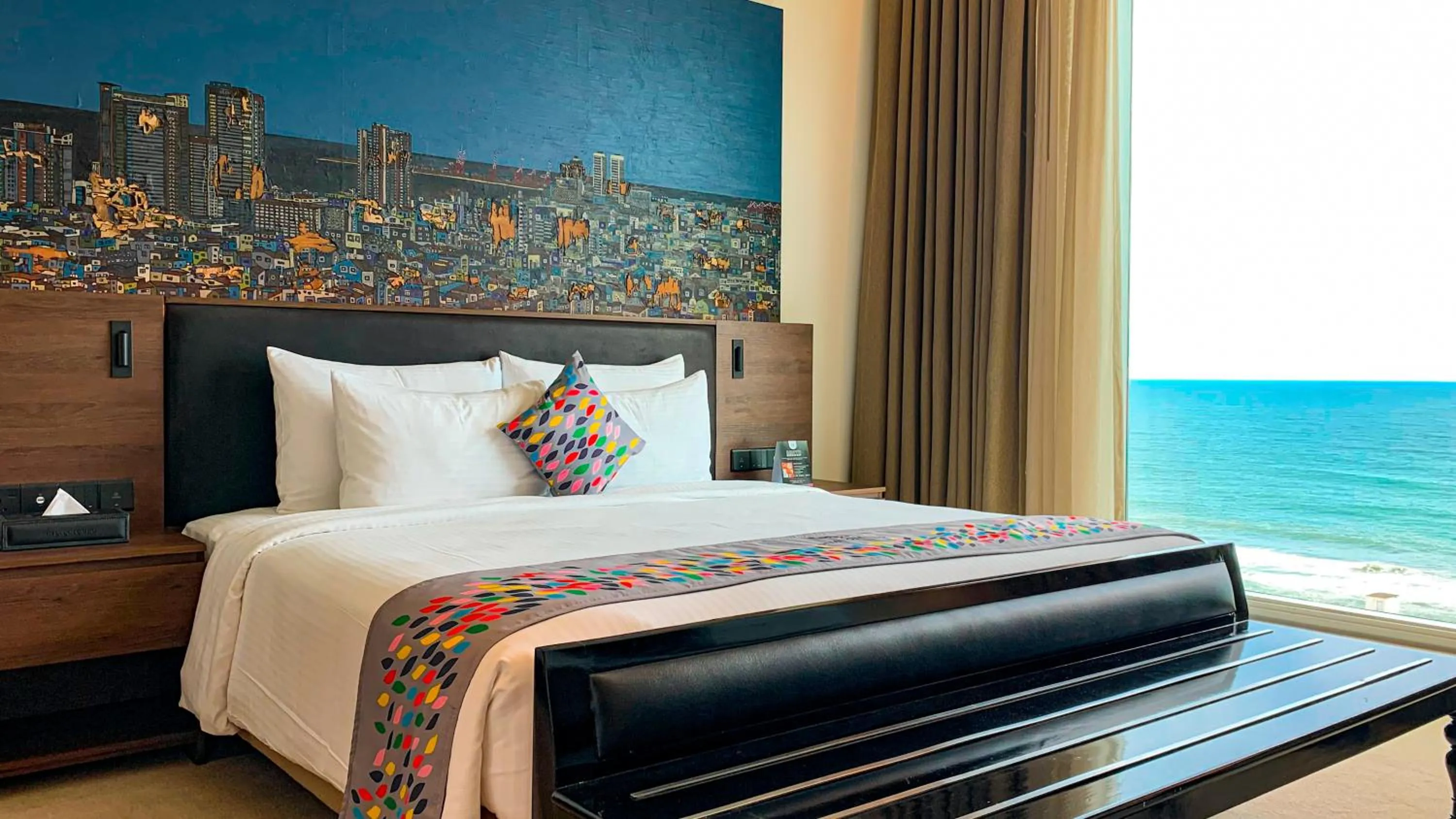 Bedroom, Bed in Sofia Colombo City Hotel