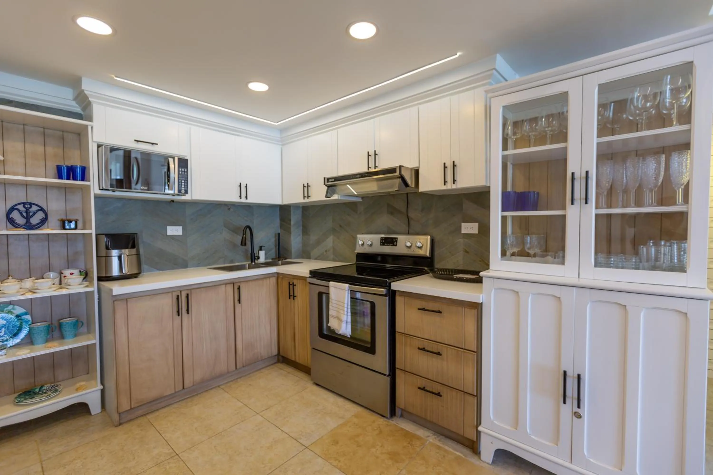 Marbella Juan Dolio Beachfront