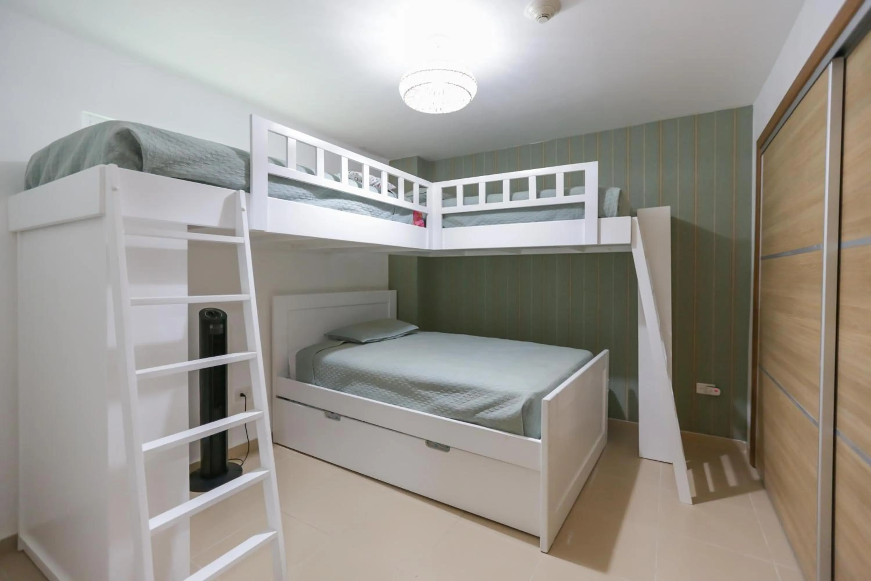 Bed in Marbella Juan Dolio Beachfront