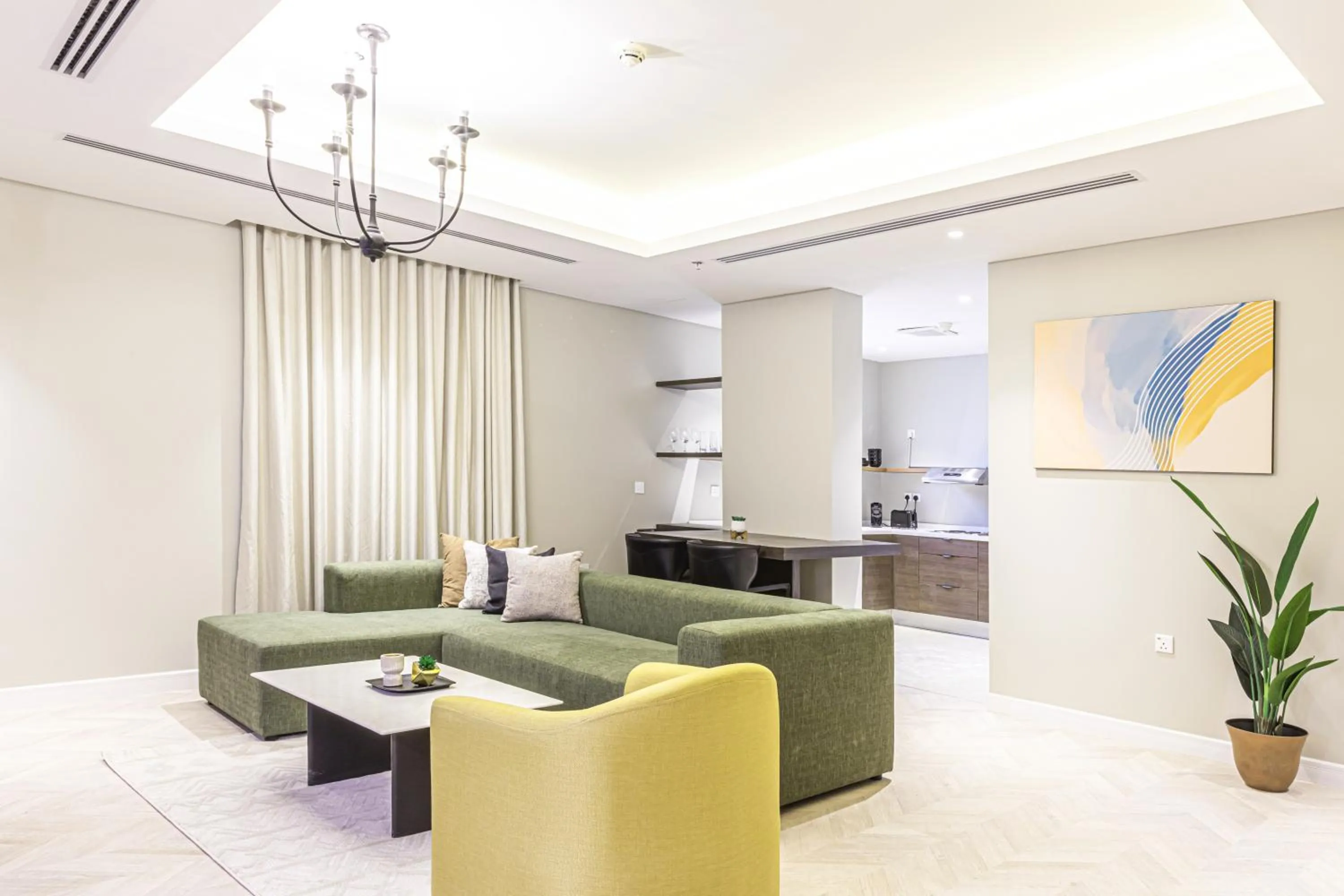 Kitchen or kitchenette in Stella Stays Olaya Tower 1 - Furnished Apartments