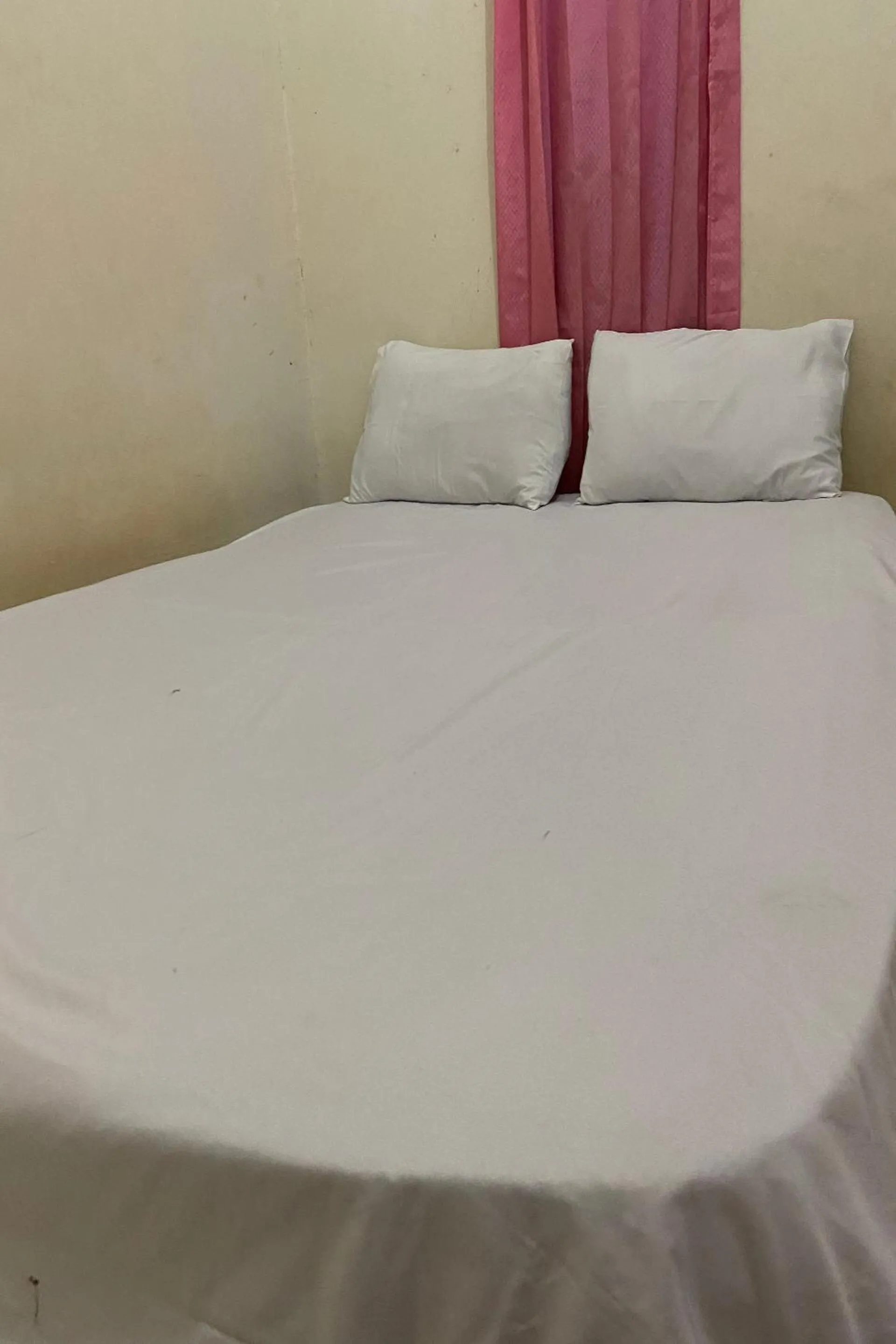 Bedroom, Bed in OYO Life 93259 Kos Kurnia