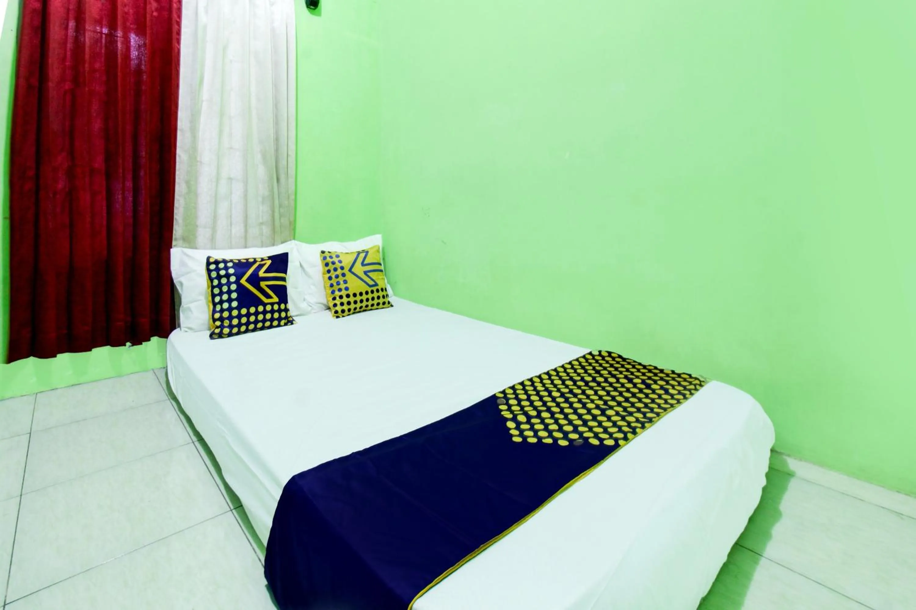 Bedroom, Bed in OYO Life 93255 Kosan Teratai Jaya