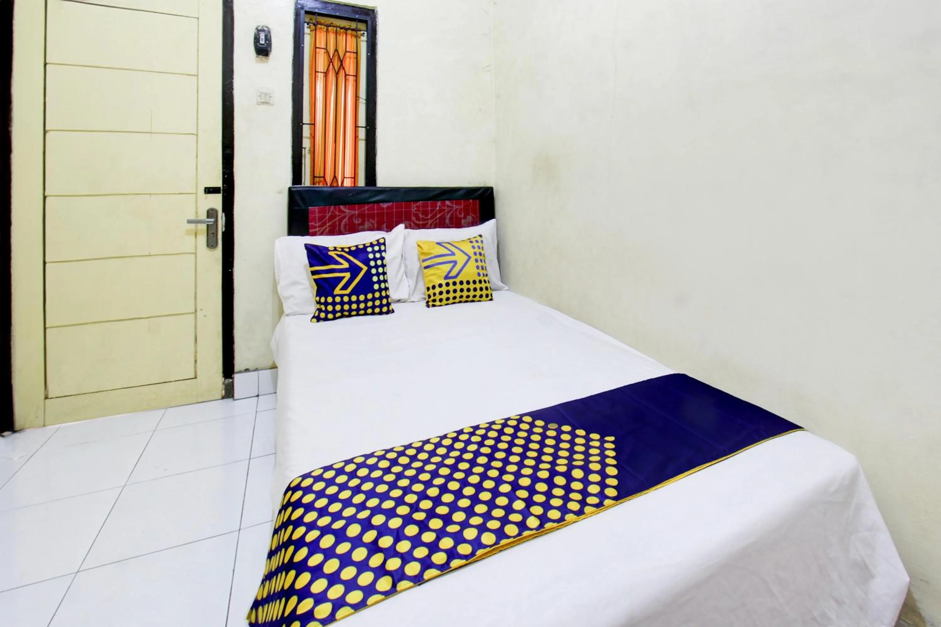 Bedroom, Bed in OYO Life 93260 Bale Kosan