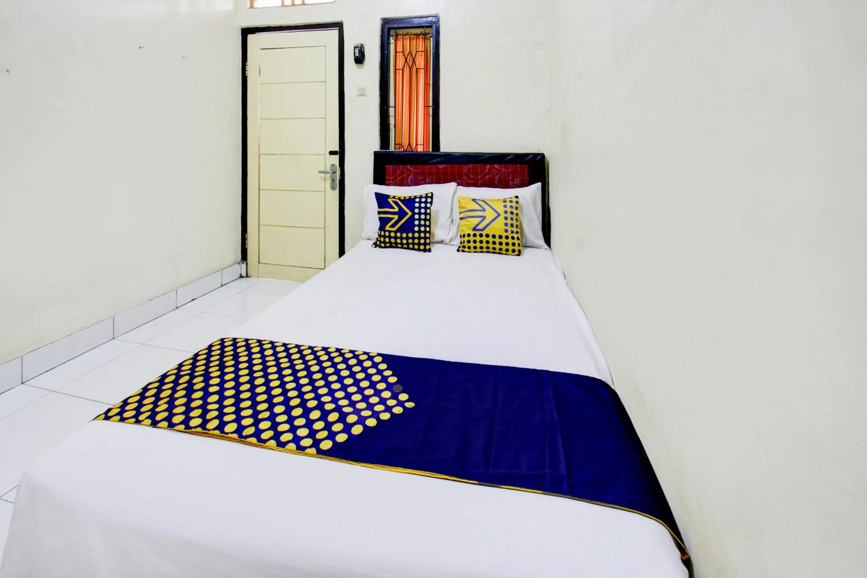 Bedroom, Bed in OYO Life 93260 Bale Kosan