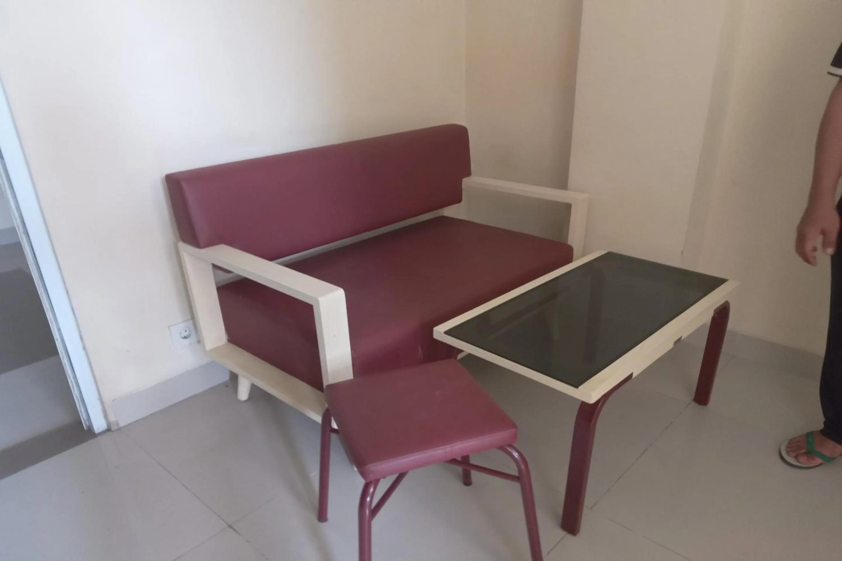 Lobby or reception in OYO Life 93399 Kos Batulayar