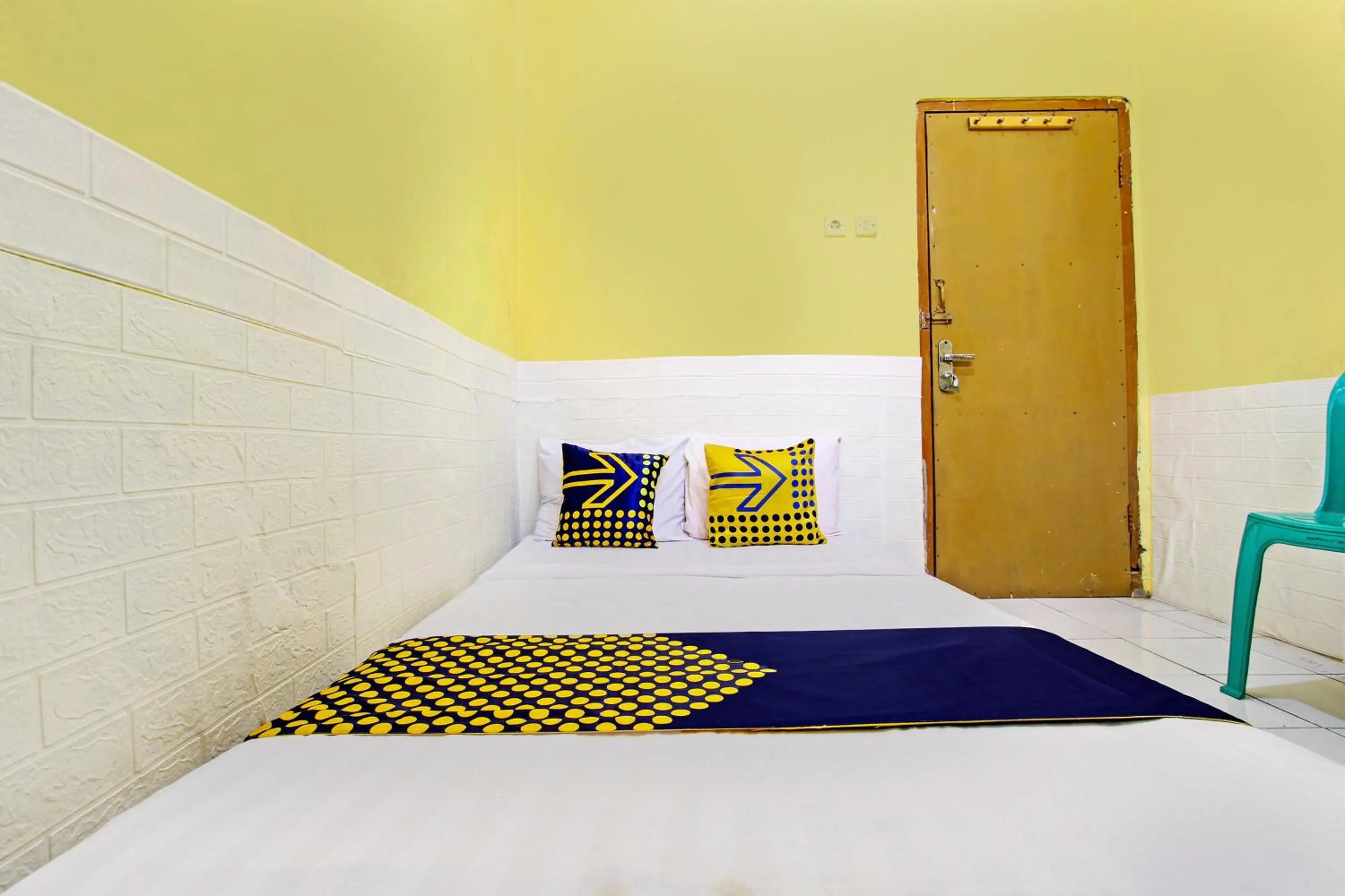 Bedroom, Bed in Hotel O Juan Kostel